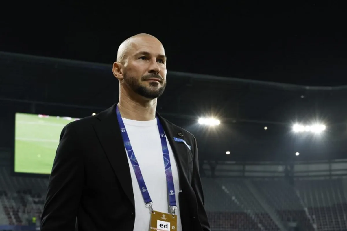 Sturm Graz's Austrian coach Christian Ilzer is pictured on the sidelines prior to the UEFA Champions League football match between SK Sturm Graz and Sporting CP in Klagenfurt, Austria on October 22, 2024.   ERWIN SCHERIAU / APA / AFP