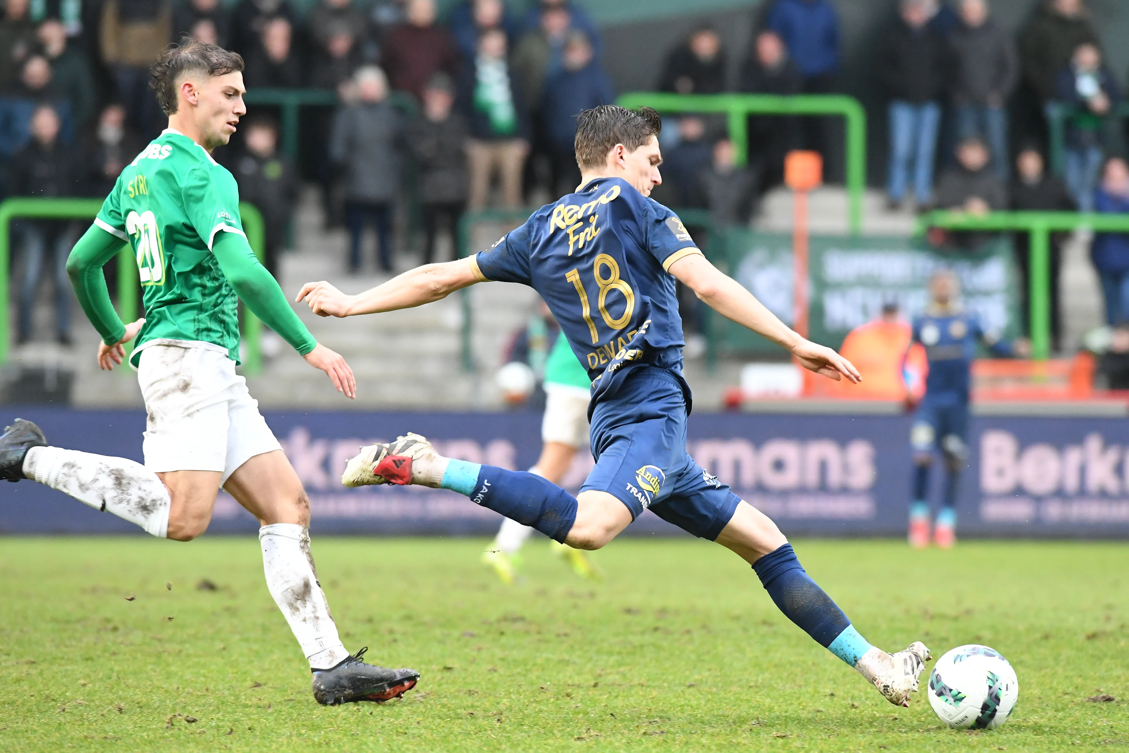 Lommel's Nicola Siri and Beveren's Sieben Dewaele pictured in action during a soccer match between Lommel SK and SK Beveren, in Lommel, on day 23 of the 2024-2025 'Challenger Pro League' 1B second division of the Belgian championship, Saturday 22 February 2025. BELGA PHOTO JILL DELSAUX