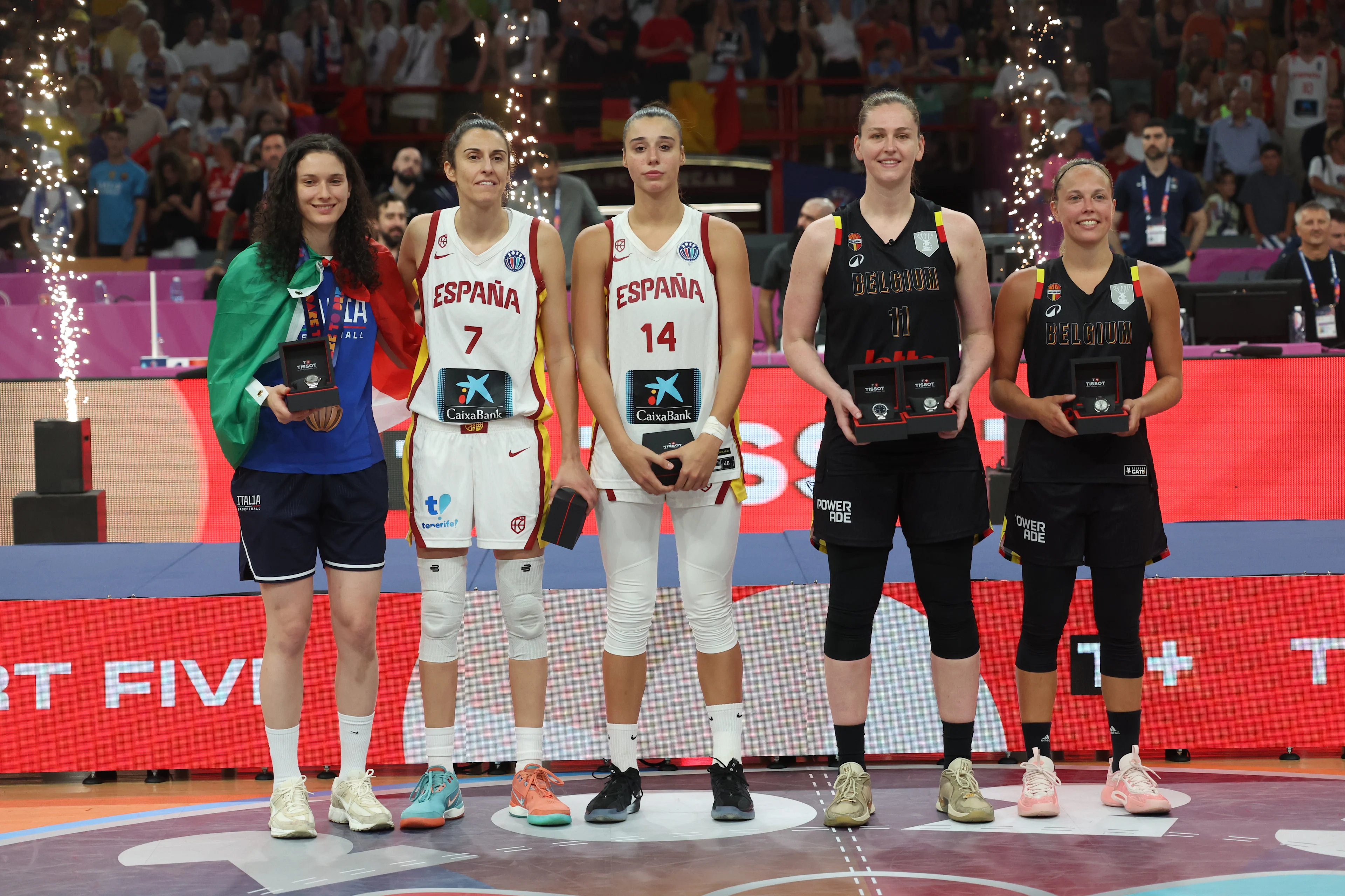 The all star five players with Spain's Alba Torrens, Spain's Raquel Carrera, Belgium's Emma Meesseman and Belgium's Julie Allemand at a basketball match between Spain and Belgian national team 'the Belgian Cats' on Sunday 29 June 2025 in Piraeus, Greece, the final of the FIBA Women's EuroBasket 2025. BELGA PHOTO VIRGINIE LEFOUR