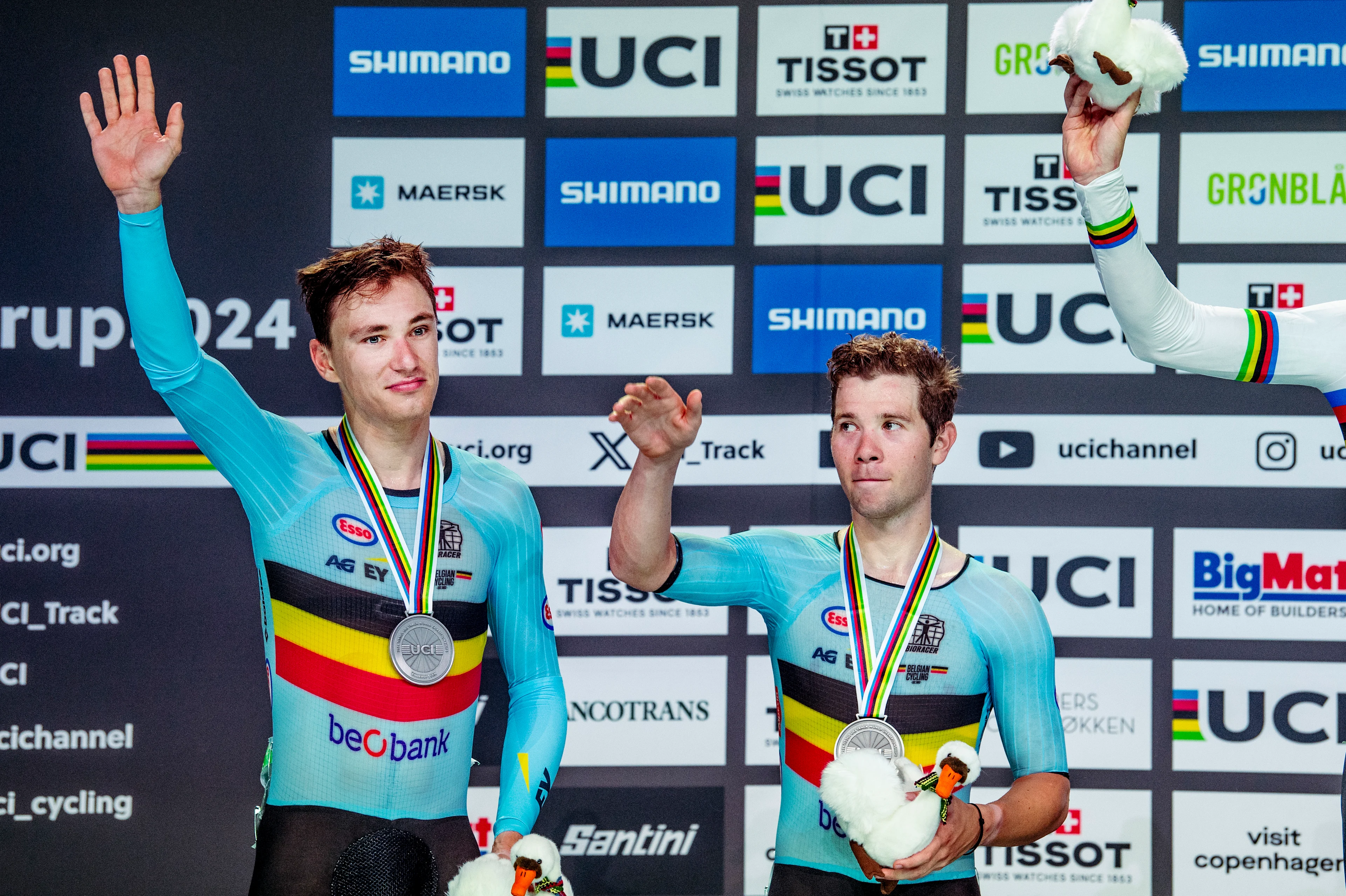 241020 Lindsay de Vylder of Belgium and Fabio van den Bossche of Belgium celebrates after Men's Madison during day 5 of the 2024 UCI Tissot Track Cycling World Championships on October 20, 2024 in Ballerup.  Photo: Christian Örnberg / BILDBYRÅN / COP 166 / CO0482 cykling cycling sykling cykel vm cykel2024 uci tissot track cycling world championships wc 2024 uci tissot track cycling world championships 5 bbeng grappa33 jubel BELGIUM ONLY