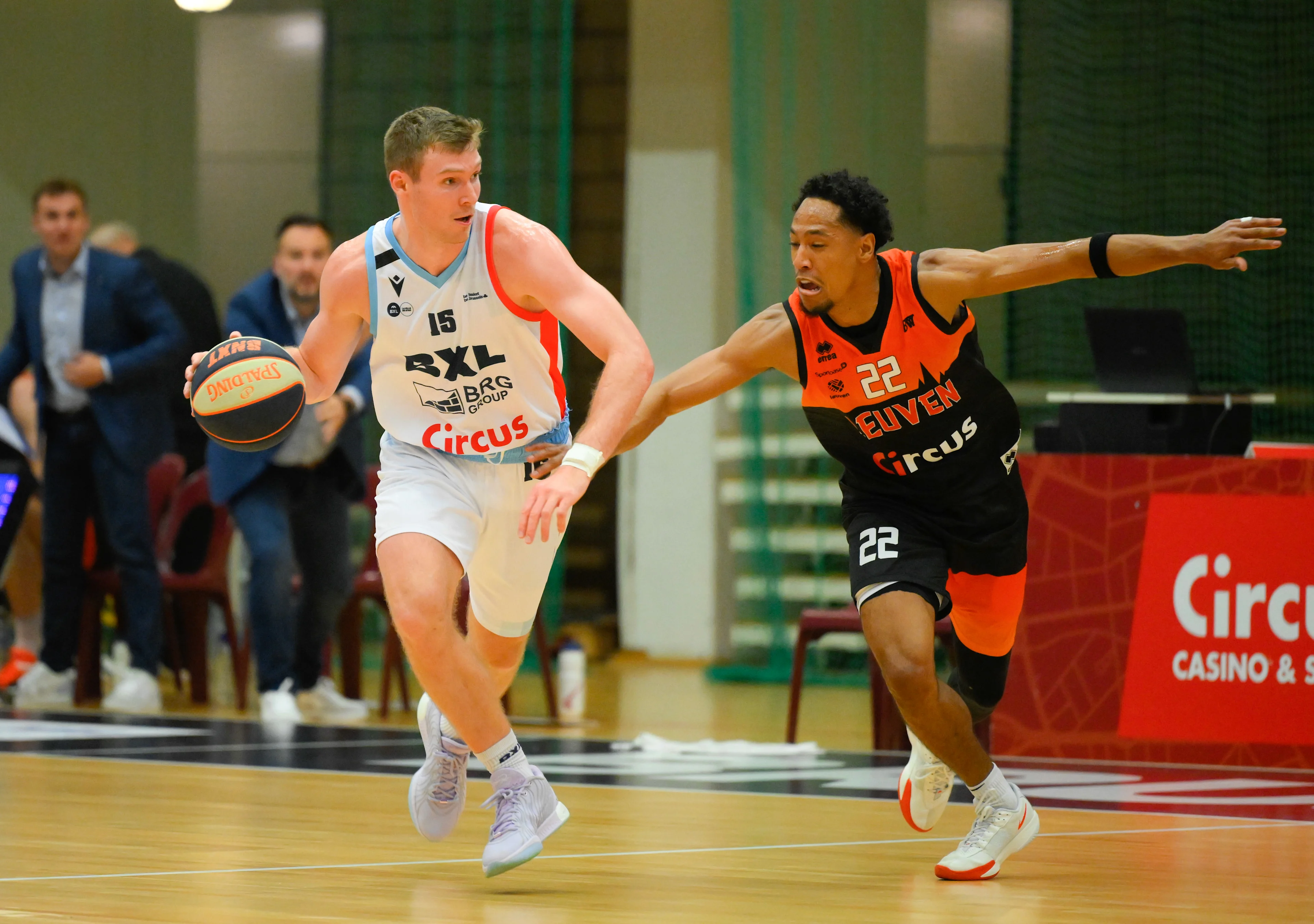 Brussels' Tucker Richardson and Leuven's Stan Solie fight for the ball during a basketball match between Brussels Basketball and Leuven Bears, Friday 18 October 2024 in Brussels, on day 6 of the 'BNXT League' Belgian/ Dutch first division basket championship. BELGA PHOTO JOHN THYS