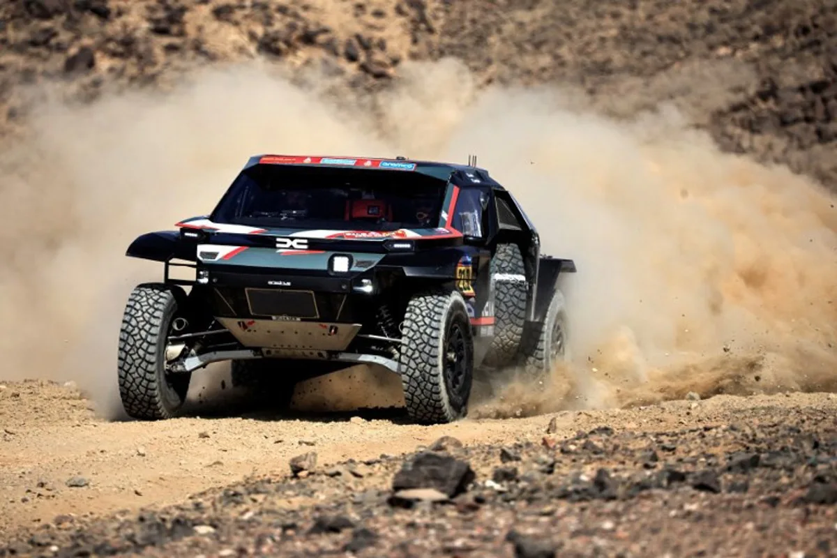 France's driver Sebastien Loeb and co driver Fabien Lurquin ride during the prologue of the 47th Dakar Rally, in Bisha, Saudi Arabia, on January 3, 2025.  Valery HACHE / AFP