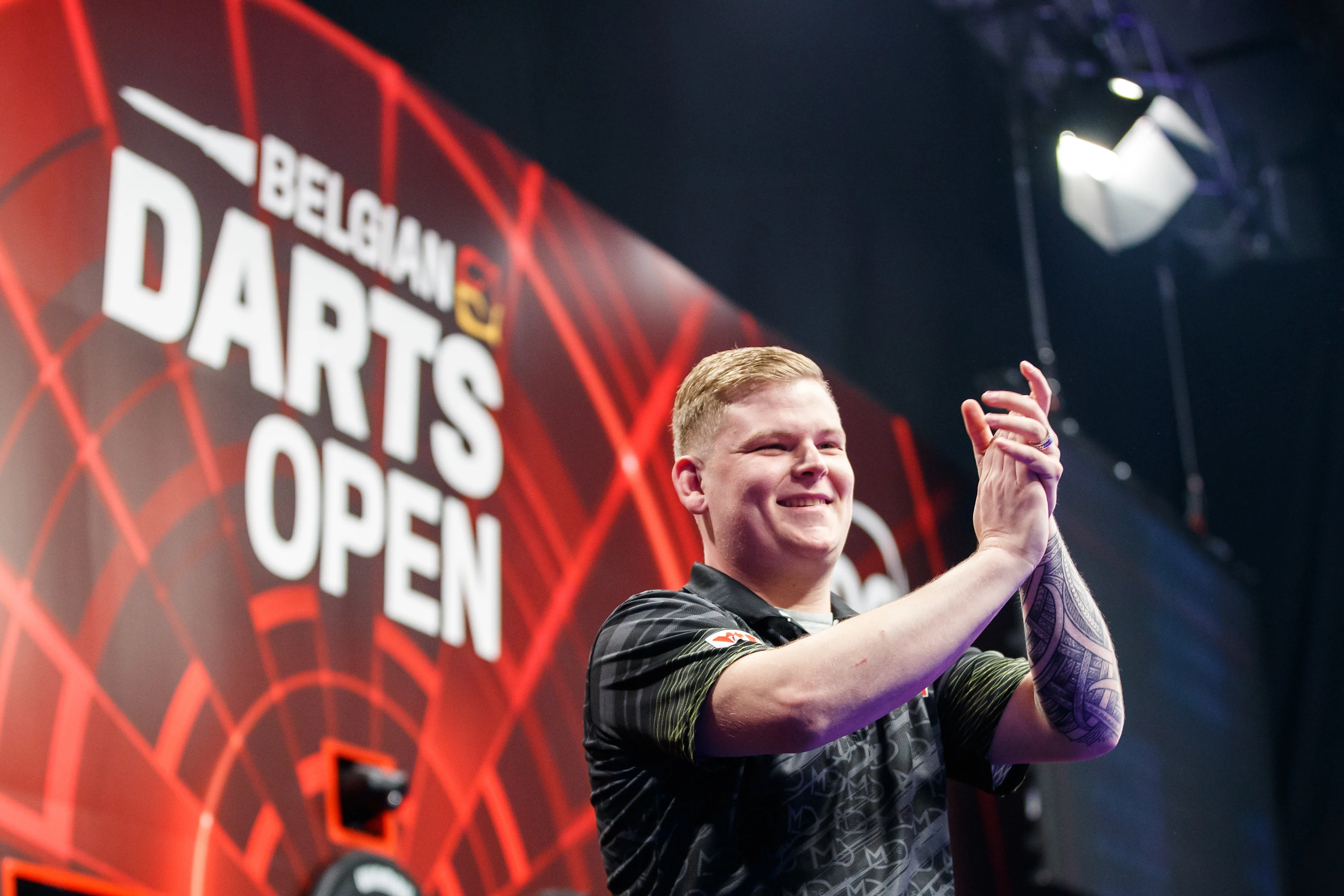 Belgian Mike De Decker pictured during the second day of the Belgian Darts Open, a tournament in the European Tour that takes places from September 23 until September 25 in Wieze, Saturday 24 September 2022. BELGA PHOTO JEF MATTHEE