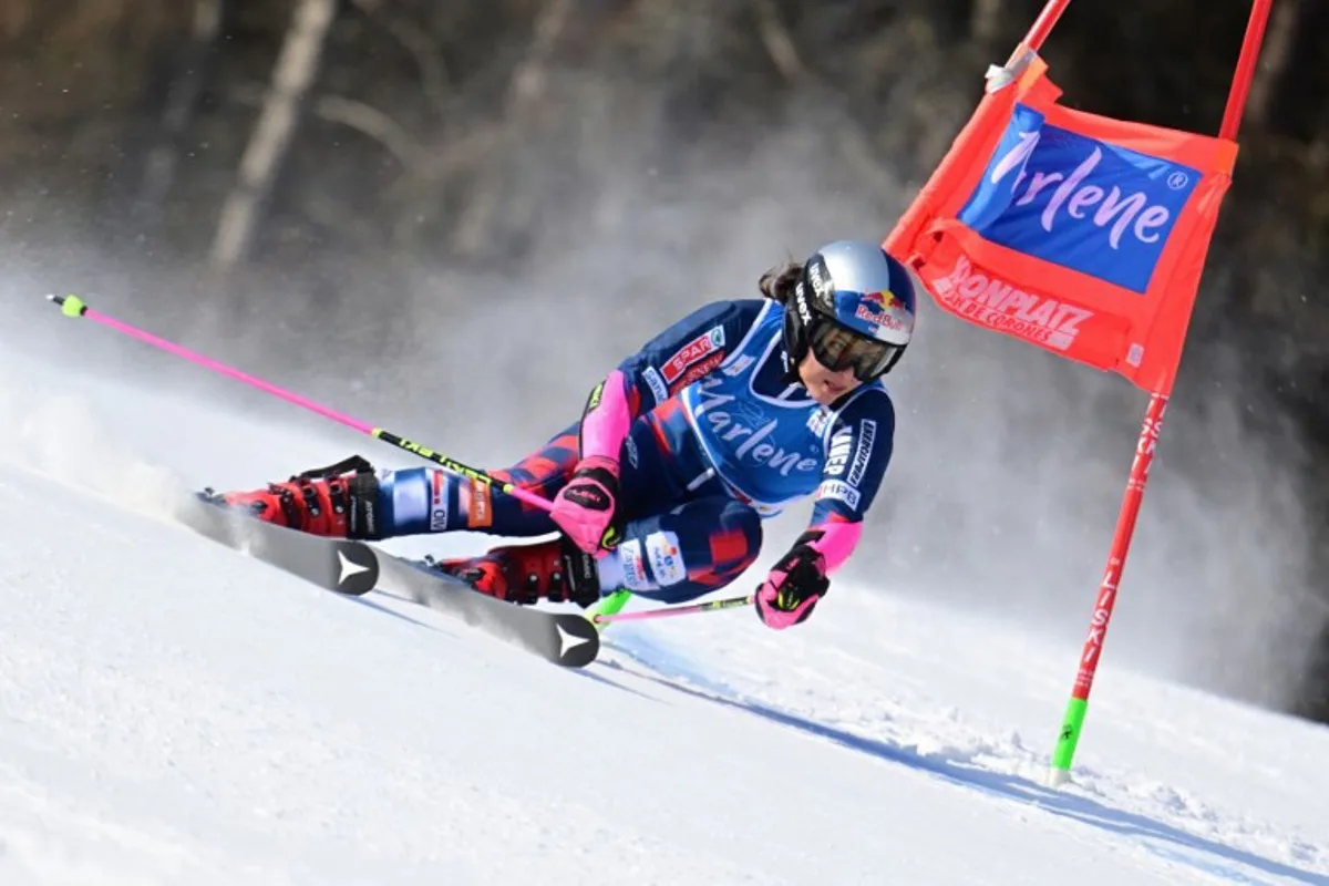 Croatia's Zrinka Ljutic competes in the Women's Giant Slalom event of FIS Alpine Skiing World Cup in Kronplatz, Plan de Corones, Italy, on January 21, 2025.  Tiziana FABI / AFP