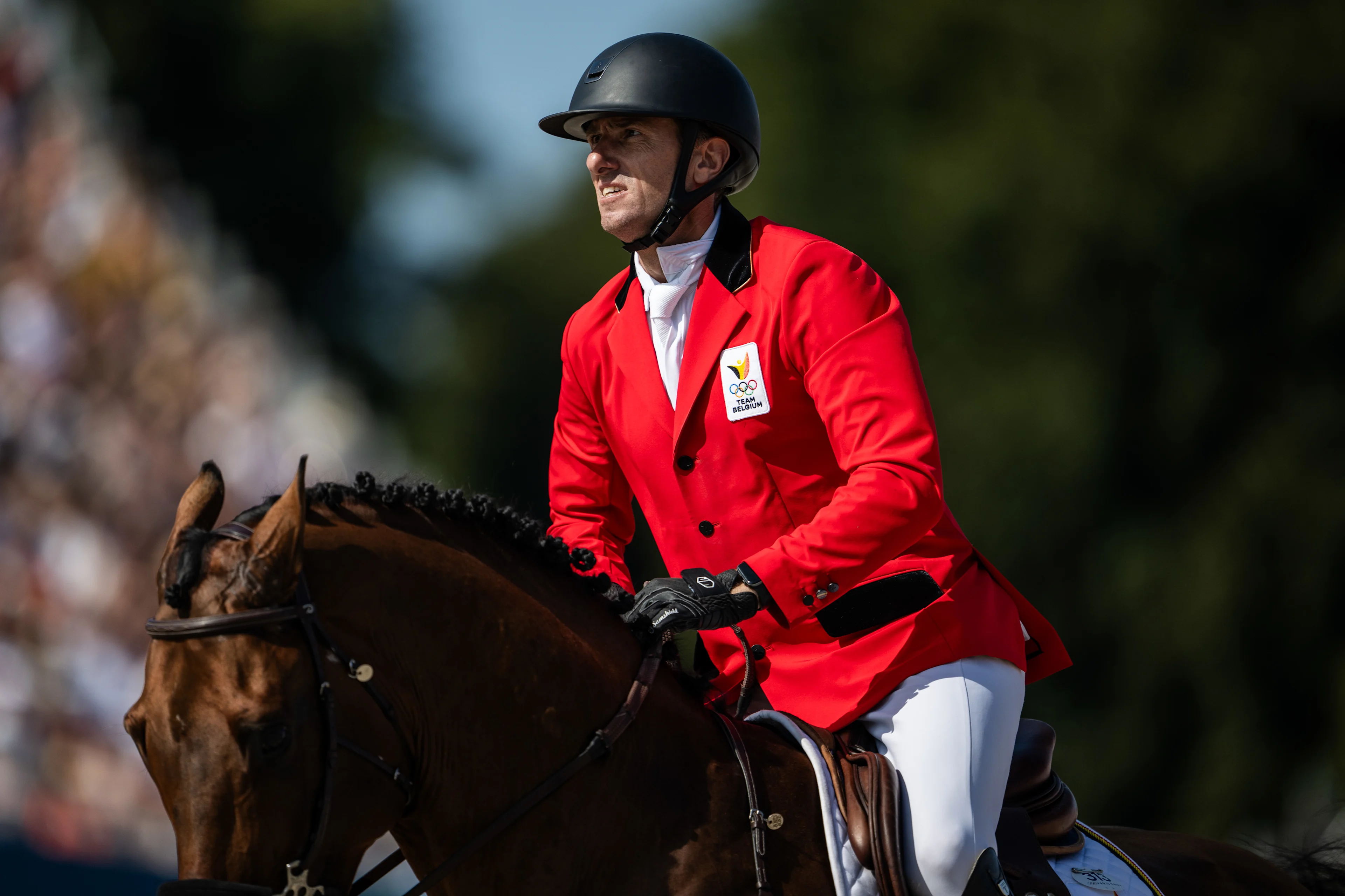 240806 Gregory Wathelet of Belgium on horse Bon Jamesbond de Hay competes in the equestrian jumping individual final during day 11 of the Paris 2024 Olympic Games on August 6, 2024 in Paris.  Photo: Johanna Säll / BILDBYRÅN / kod JL / JL0424 ridsport equestrian olympic games olympics os ol olympiska spel olympiske leker paris 2024 paris-os paris-ol 11 bbeng belgien belgium grappa33 BELGIUM ONLY