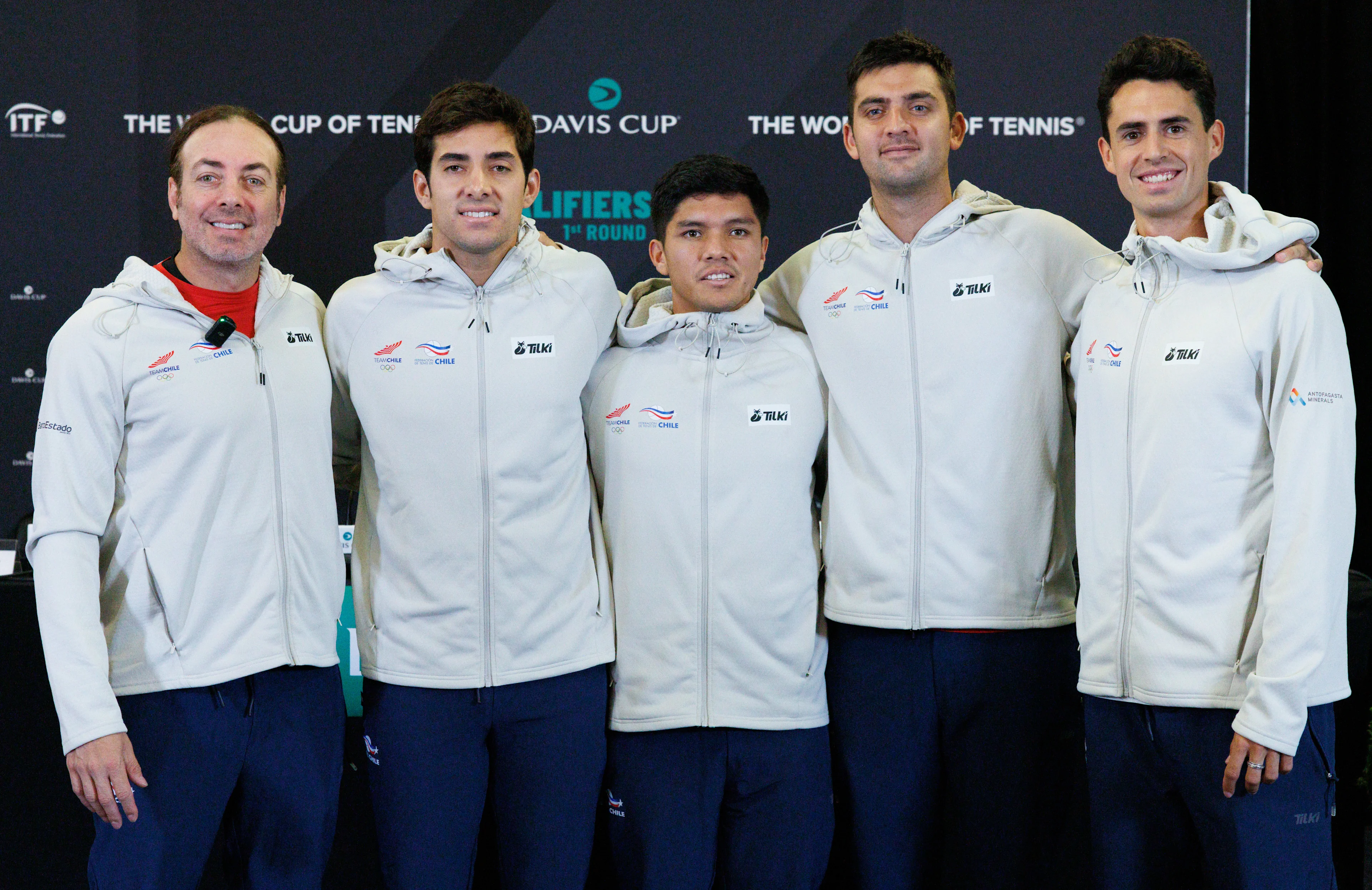 Chilean team captain Nicolas Massu, Chilean Cristian Garin, Chilean Matias Soto, Chilean Tomas Barrios Vera and Chilean Diego Fernadez Flores pose for the photographer aftera the draw ahead of the qualifiers of the Davis Cup World Group tennis meeting between Belgium and Chile, Friday 31 January 2025, in Hasselt. BELGA PHOTO BENOIT DOPPAGNE