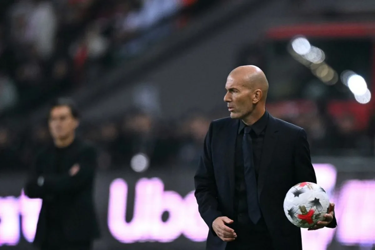 France's head coach Zinedine Zidane throws the ball during the UEFA Nations League (League A, Group 1) first leg football match between Turkey and France at the Kocaeli Stadium in Izmit, on September 25, 2026. OZAN KOSE / AFP