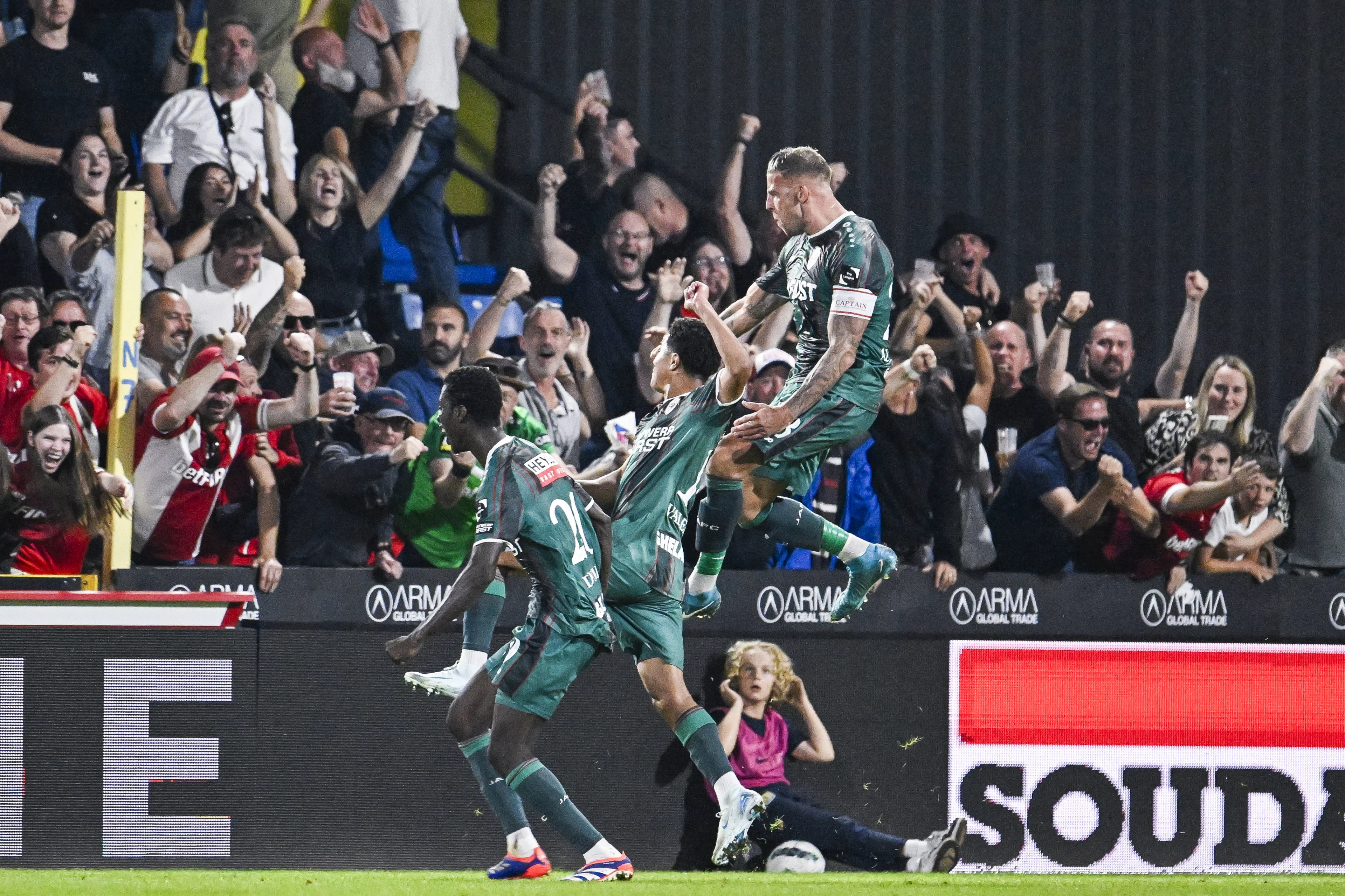 Antwerp's Toby Alderweireld celebrates after scoring during a soccer match between KVC Westerlo and Royal Antwerp, Saturday 21 September 2024 in Brussels, on day 8 of the 2024-2025 season of the 'Jupiler Pro League' first division of the Belgian championship. BELGA PHOTO TOM GOYVAERTS