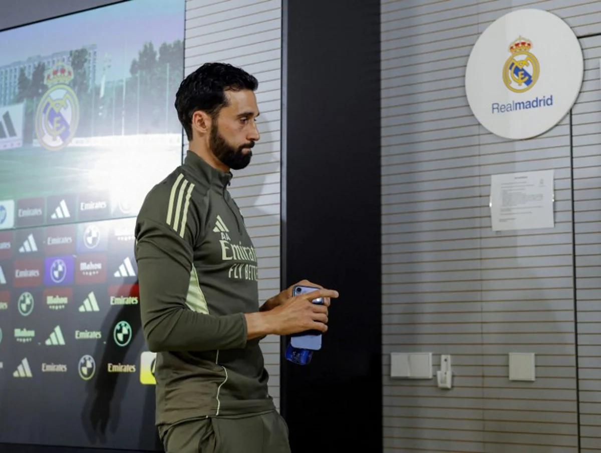 Real Madrid's coach Alvaro Arbeloa leaves after a press conference on the eve of the Spanish league football match between FC Barcelona and Real Madrid CF, at Real Madrid Sports City in Valdebebas, in the outskirts of Madrid, on May 9, 2026. OSCAR DEL POZO / AFP