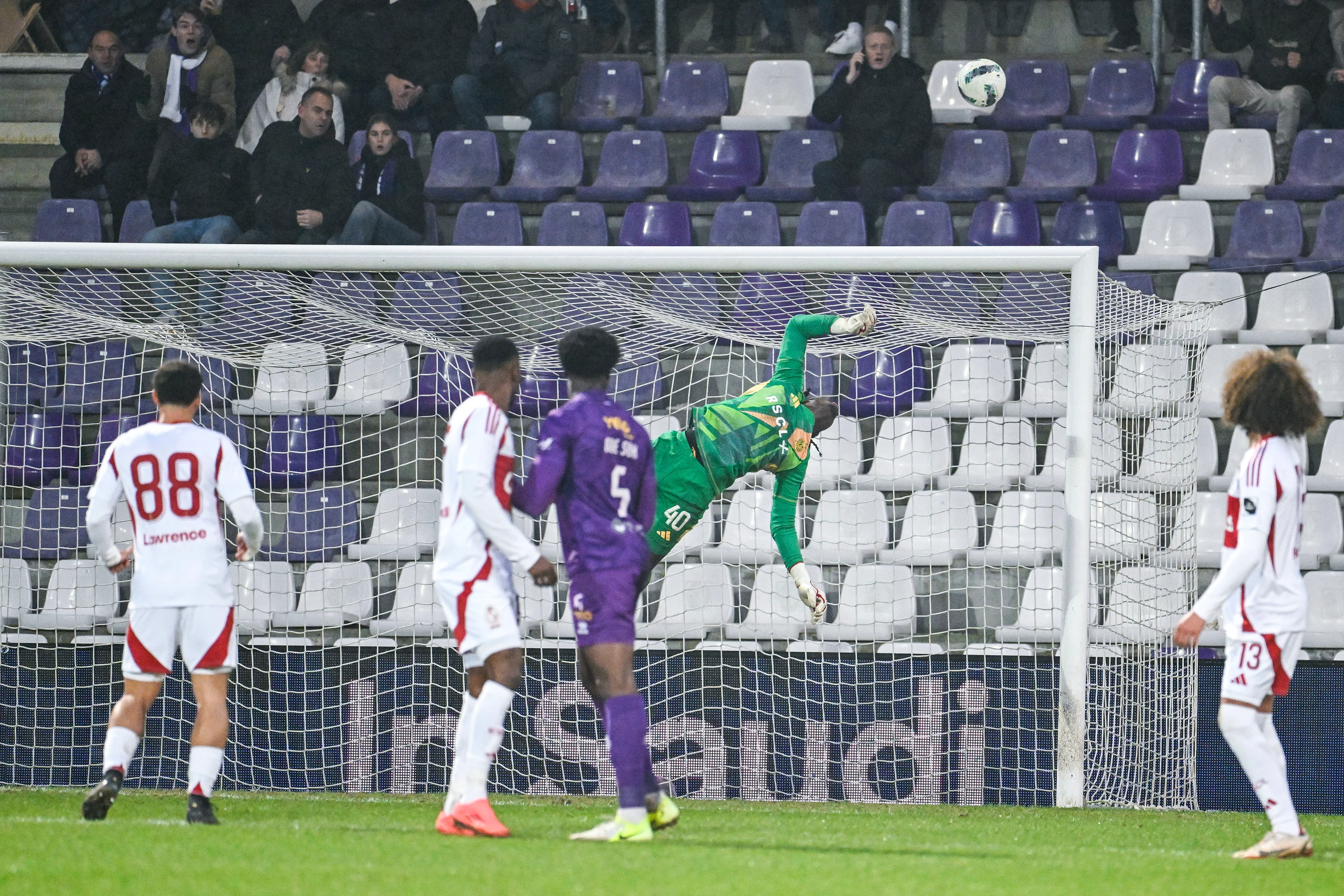 Standard's goalkeeper Matthieu Epolo pictured in action during a soccer match between Beerschot VA and Standard de Liege, Saturday 14 December 2024 in Antwerp, on day 18 of the 2024-2025 season of the 'Jupiler Pro League' first division of the Belgian championship. BELGA PHOTO TOM GOYVAERTS