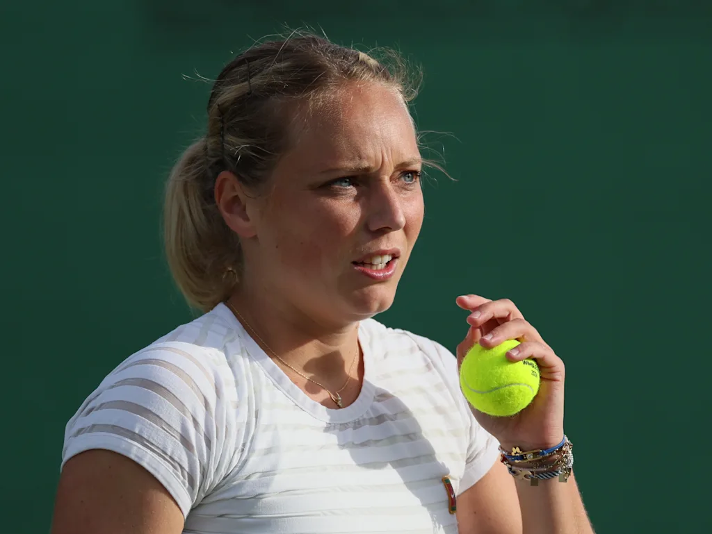 Belgian Kimberley Zimmermann pictured during a doubles tennis match with Czech pair Kolodziejova - Siskova versus US-Belgian pair Davis - Zimmermann, in round 1 of the women's doubles of the 2024 Wimbledon grand slam tournament at the All England Tennis Club, in south-west London, Britain, Thursday 04 July 2024. BELGA PHOTO BENOIT DOPPAGNE