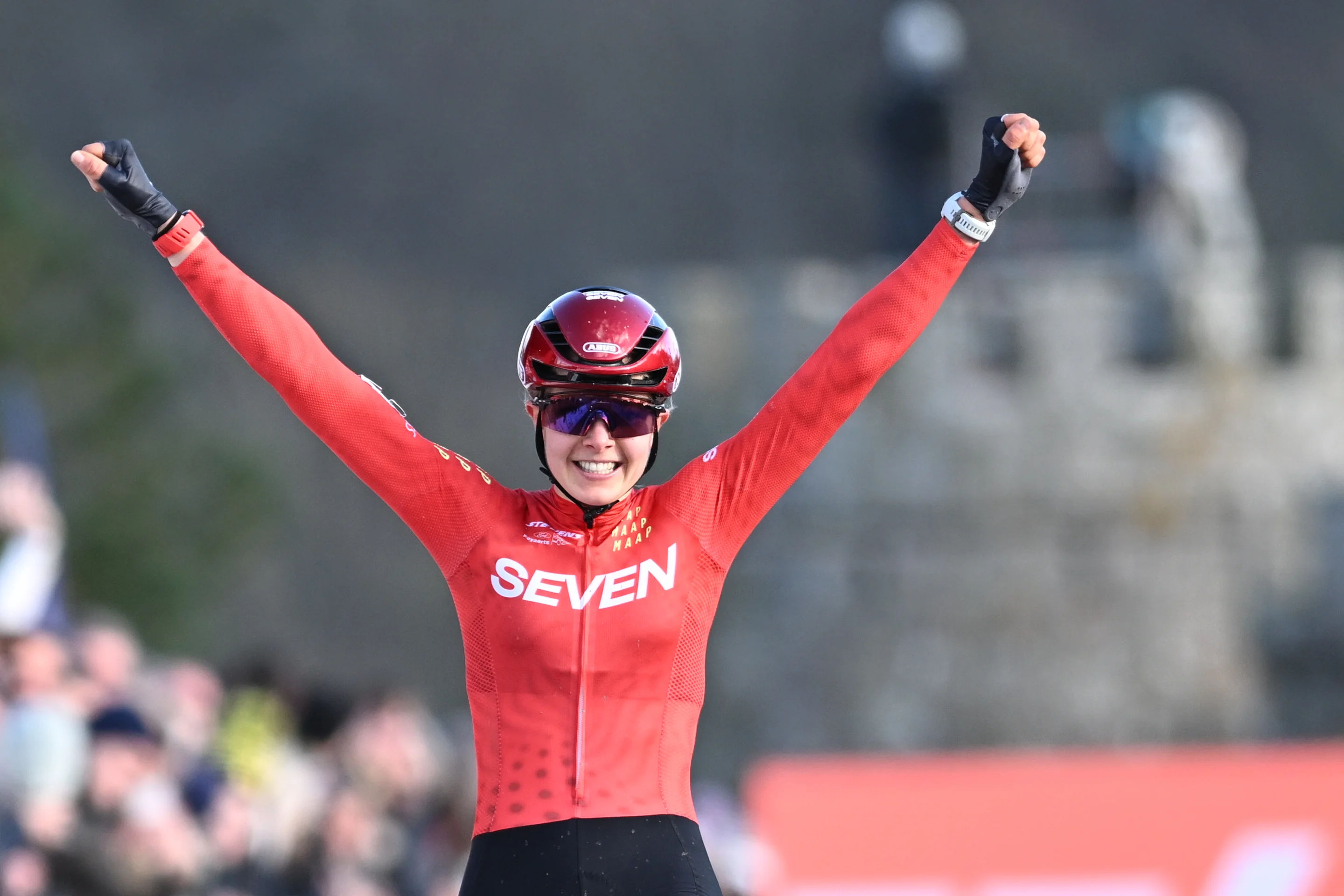 Dutch Aniek Van Alphen pictured as she crosses the finish line of the women's race at the Cyclocross World Cup cyclocross event in Flamanville, France, Sunday 30 November 2025, the 2nd stage (out of 12) in the World Cup of the 2025-2026 season. BELGA PHOTO DAVID PINTENS