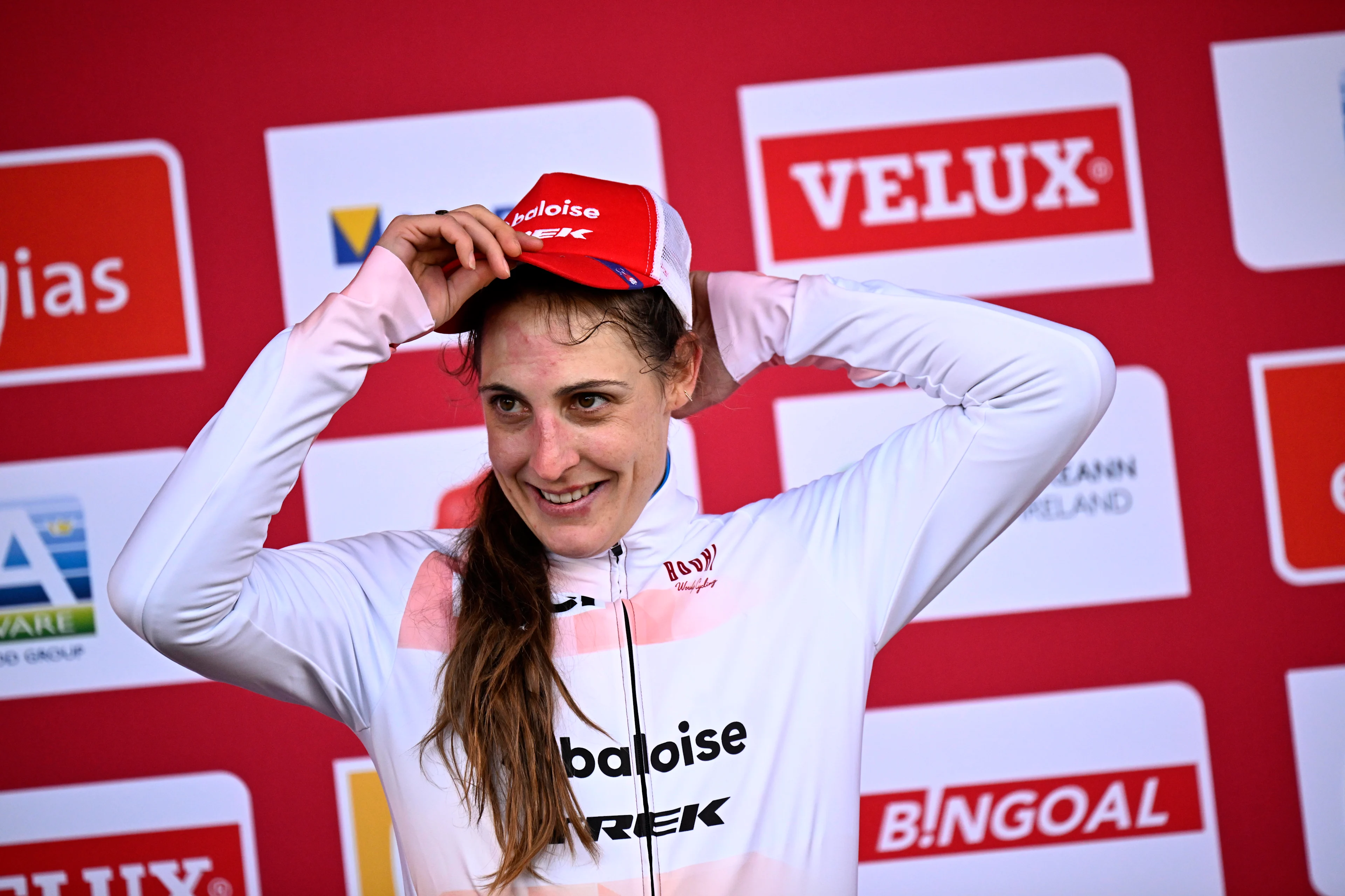 Dutch Lucinda Brand celebrates on the podium after winning the women's elite race of the World Cup cyclocross cycling event in Dublin, Ireland, stage 2 (out of 12) of the UCI World Cup cyclocross competition, Sunday 01 December 2024. BELGA PHOTO JASPER JACOBS