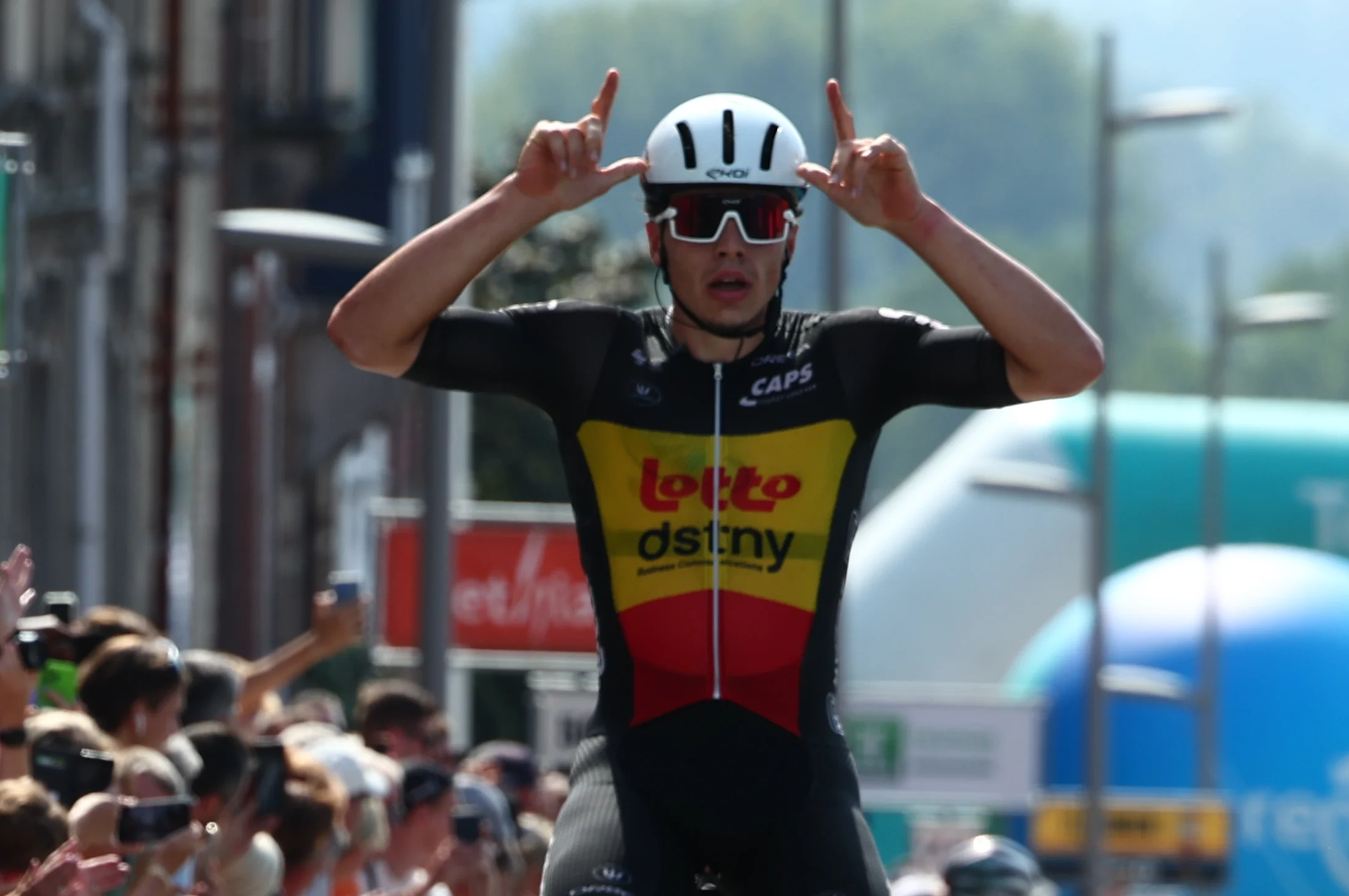 Belgian Arnaud De Lie of Lotto Dstny celebrates after winning the fifth and last stage of the 'Renewi Tour' multi-stage cycling race, from Menen to Geraardsbergen (202,5 km) on Sunday 01 September 2024. The five-day race takes place in Belgium and the Netherlands.  BELGA PHOTO DAVID PINTENS