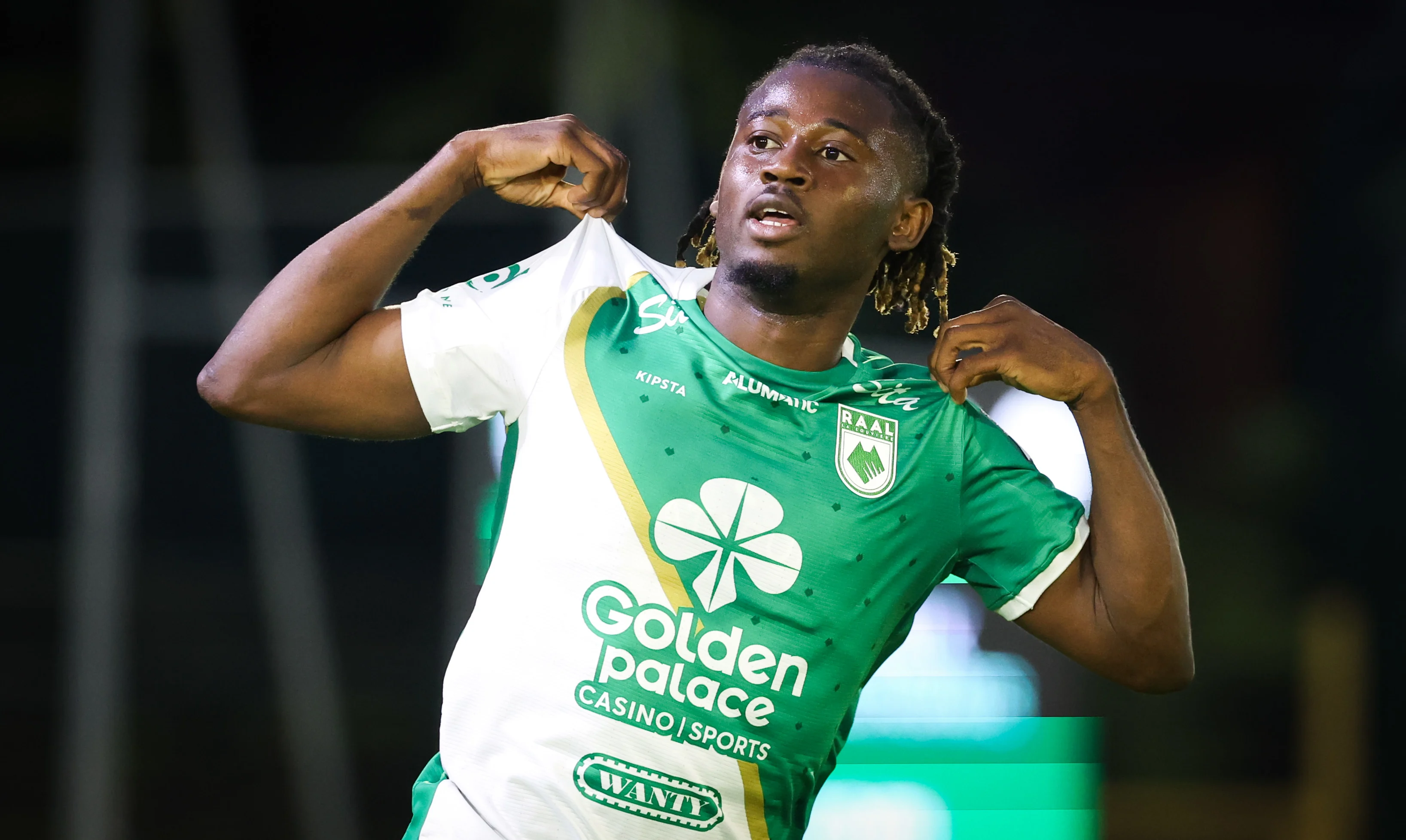 RAAL's Mohamed Yaya Guindo celebrates after scoring during a soccer match between RAAL La Louviere and Lokeren-Temse, in La Louviere, on day 5 of the 2024-2025 'Challenger Pro League' 1B second division of the Belgian championship, Sunday 22 September 2024. BELGA PHOTO VIRGINIE LEFOUR