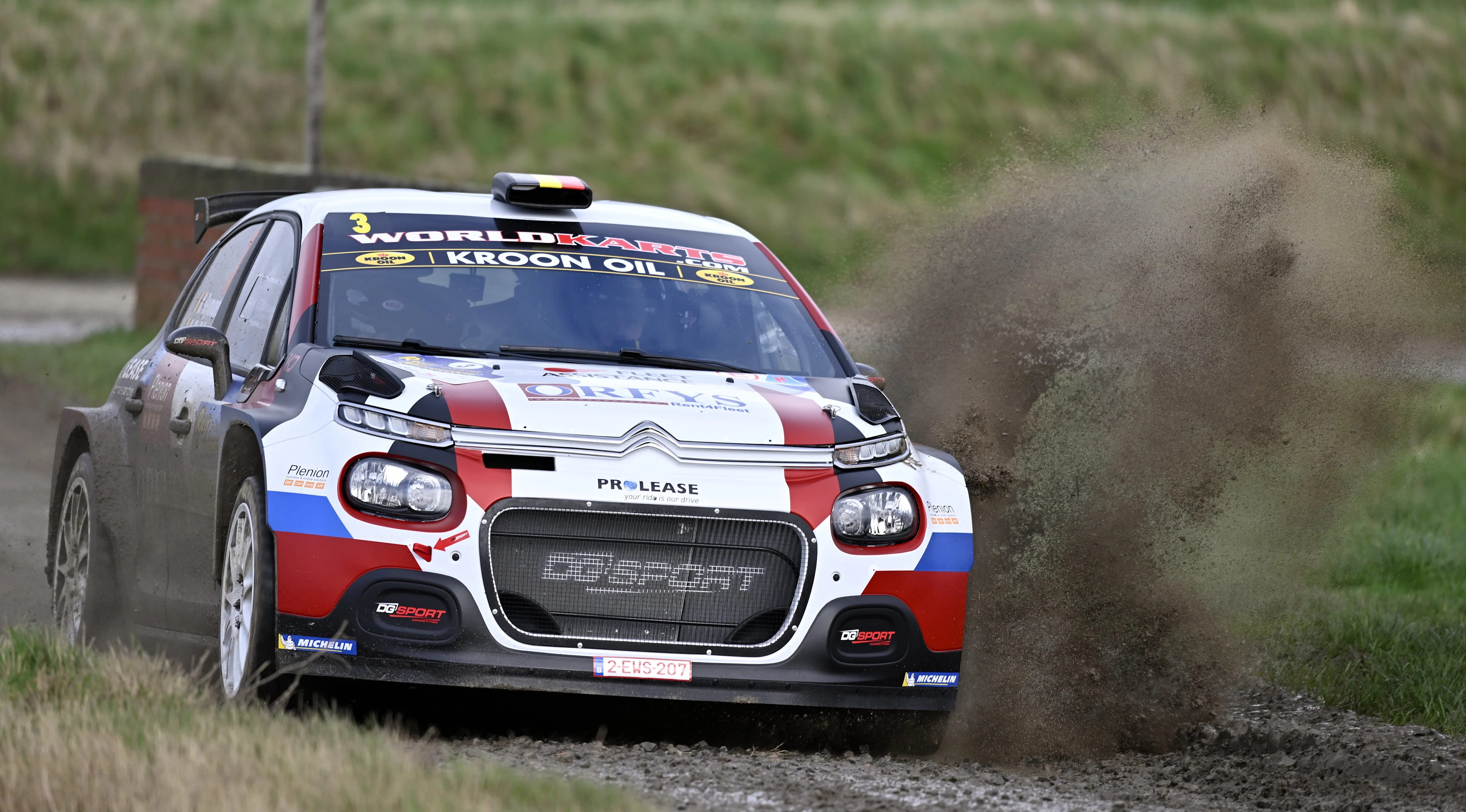 Belgian Niels Reynvoet and Belgian Kris D'1lleine in their Ctroen C3 pictured in action during the Shakedown test ride before this weekend's Haspengouw Rally event, Thursday 22 February 2024 in Sint-Truiden, the first stage of the Belgian Rally Championship. BELGA PHOTO LUC CLAESSEN