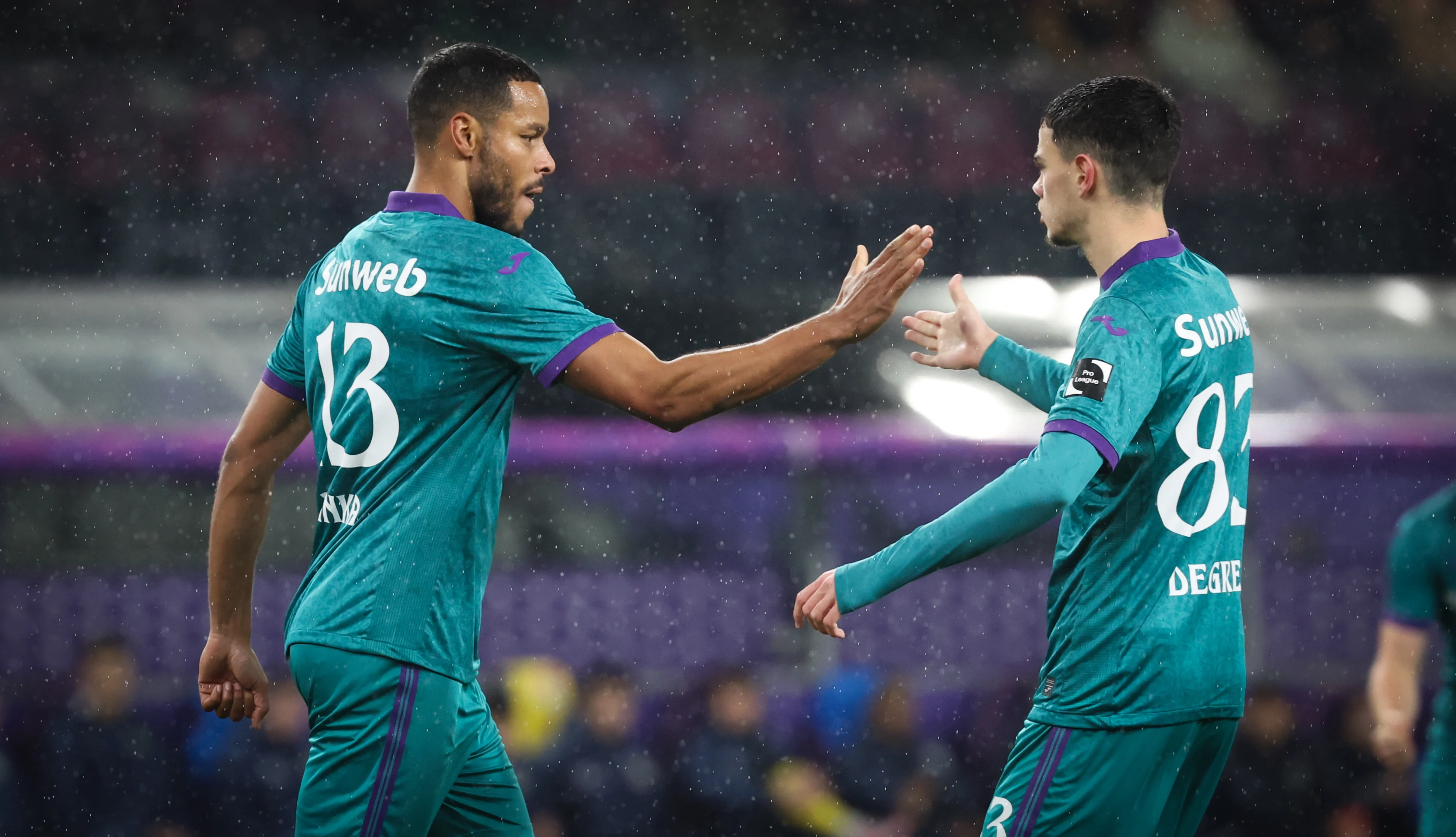 Anderlecht's Mathias Jorgenson Zanka celebrates after scoring during a soccer game between RSC Anderlecht and KVC Westerlo, Thursday 05 December 2024 in Brussels, in the 1/8 finals of the 'Croky Cup' Belgian soccer cup. BELGA PHOTO VIRGINIE LEFOUR