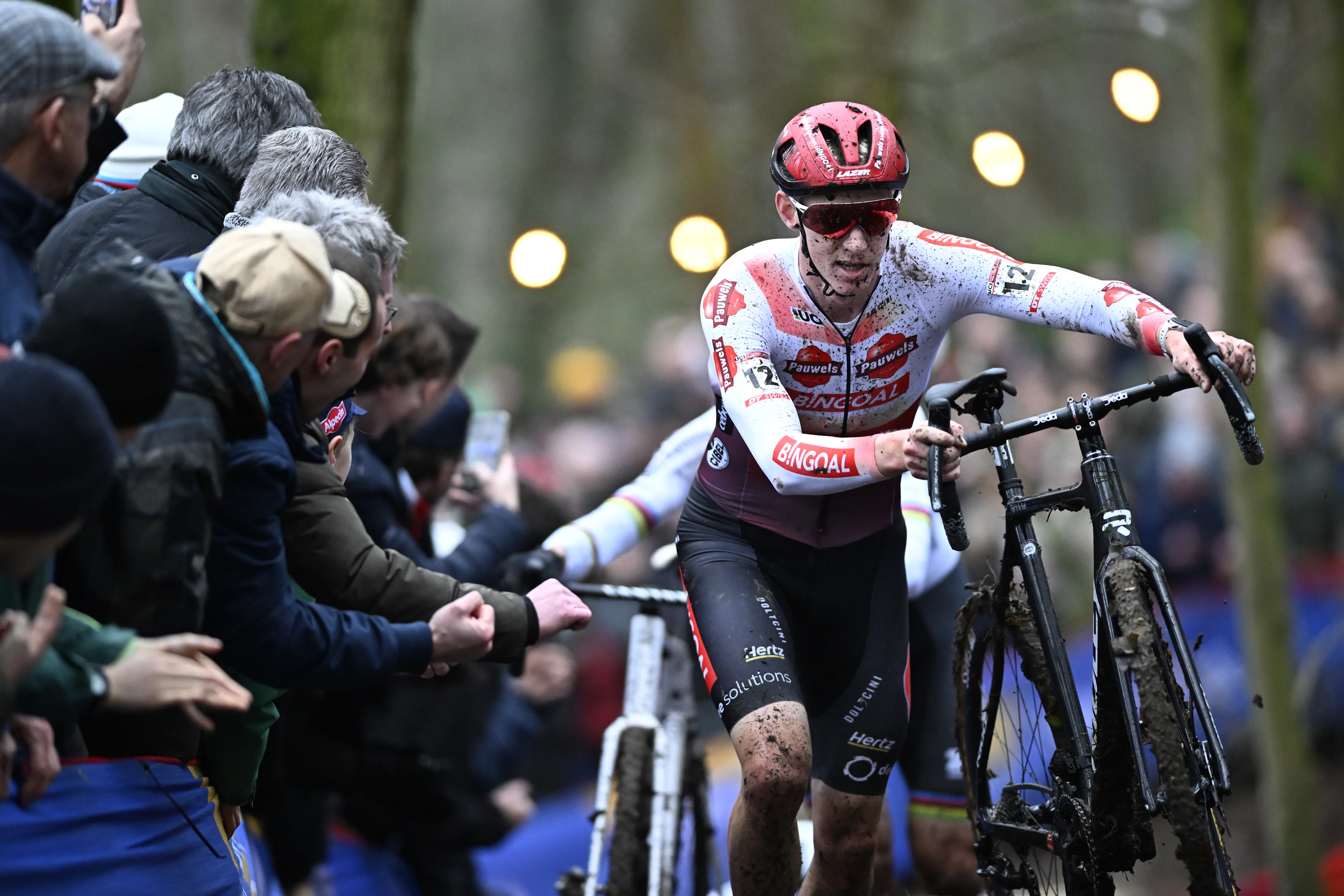 Belgian Michael Vanthourenhout pictured in action during the men's elite race of the World Cup cyclocross cycling event in Gavere on Thursday 26 December 2024, stage 7 (out of 12) of the UCI World Cup competition. BELGA PHOTO JASPER JACOBS