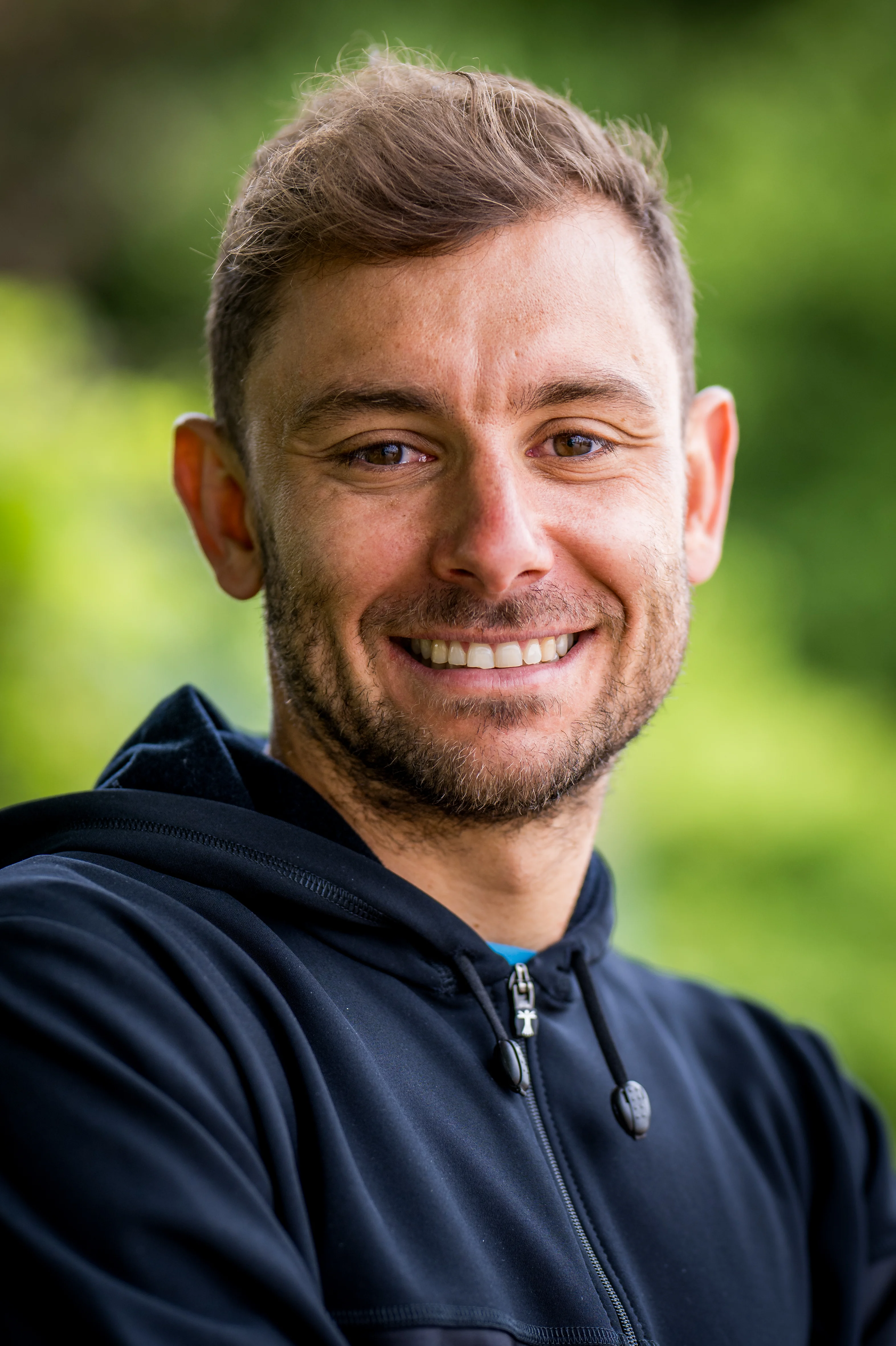 Belgian Jelle Geens poses for the photographer at a meet and greet with the Belgian Hammers, Belgian triathlon team, Sunday 02 June 2024, in Vilvoorde. BELGA PHOTO JASPER JACOBS