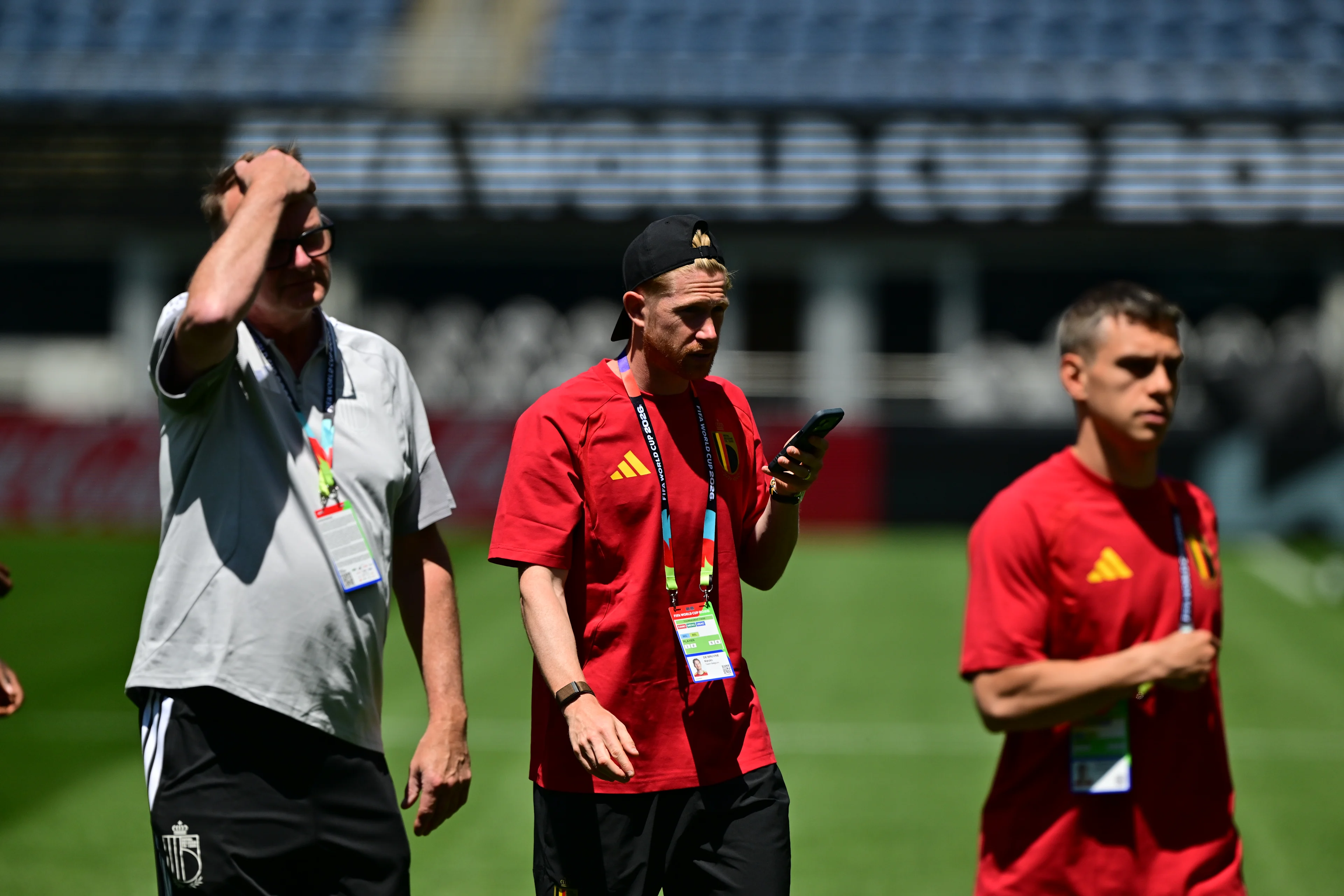 Belgium's Kevin De Bruyne and Belgium's Leandro Trossard pictured as Belgian national soccer team Red Devils discover the Lumen Field stadium, ahead of their first game on Monday, in Seattle, USA, on Saturday 13 June 2026. The Red Devils play their first game of the 2026 FIFA World Cup on Monday 15 June in Seattle against Egypt. BELGA PHOTO DIRK WAEM