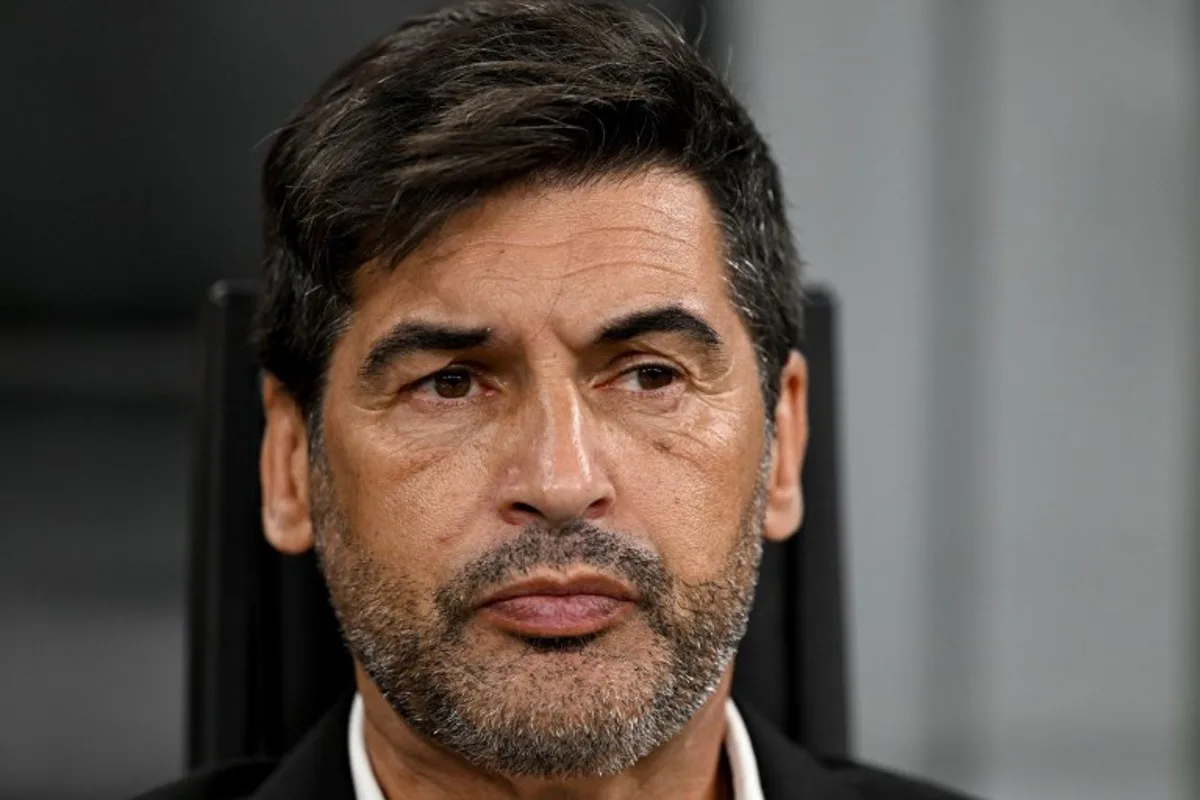 AC Milan's Portuguese head coach Paulo Fonseca looks on prior the Italian Serie A football match between AC Milan and Venezia FC at the San Siro Stadium in Milan, on September 14, 2024.   Gabriel BOUYS / AFP