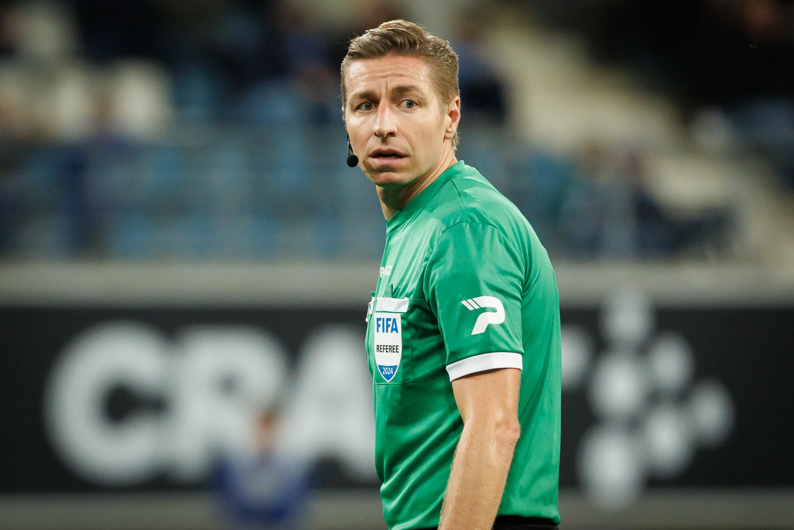 referee Lawrence Visser pictured during a soccer match between KAA Gent and Oud-Heverlee Leuven, in Gent, on day 9 of the 2024-2025 season of the 'Jupiler Pro League' first division of the Belgian championship, Sunday 29 September 2024. BELGA PHOTO KURT DESPLENTER