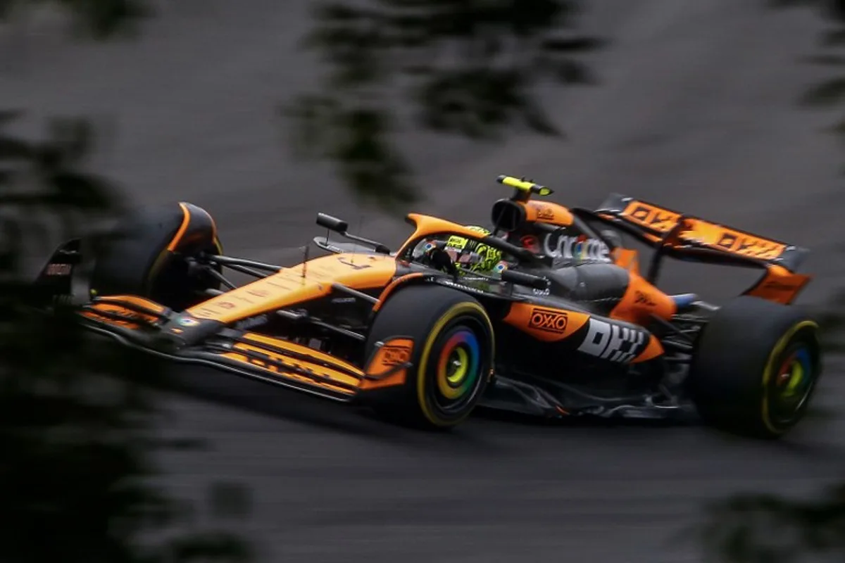 McLaren's British driver Lando Norris races during the sprint qualifying for the Formula One Sao Paulo Grand Prix at the Jose Carlos Pace racetrack, aka Interlagos, in Sao Paulo, Brazil, on November 1, 2024.  Miguel Schincariol / AFP