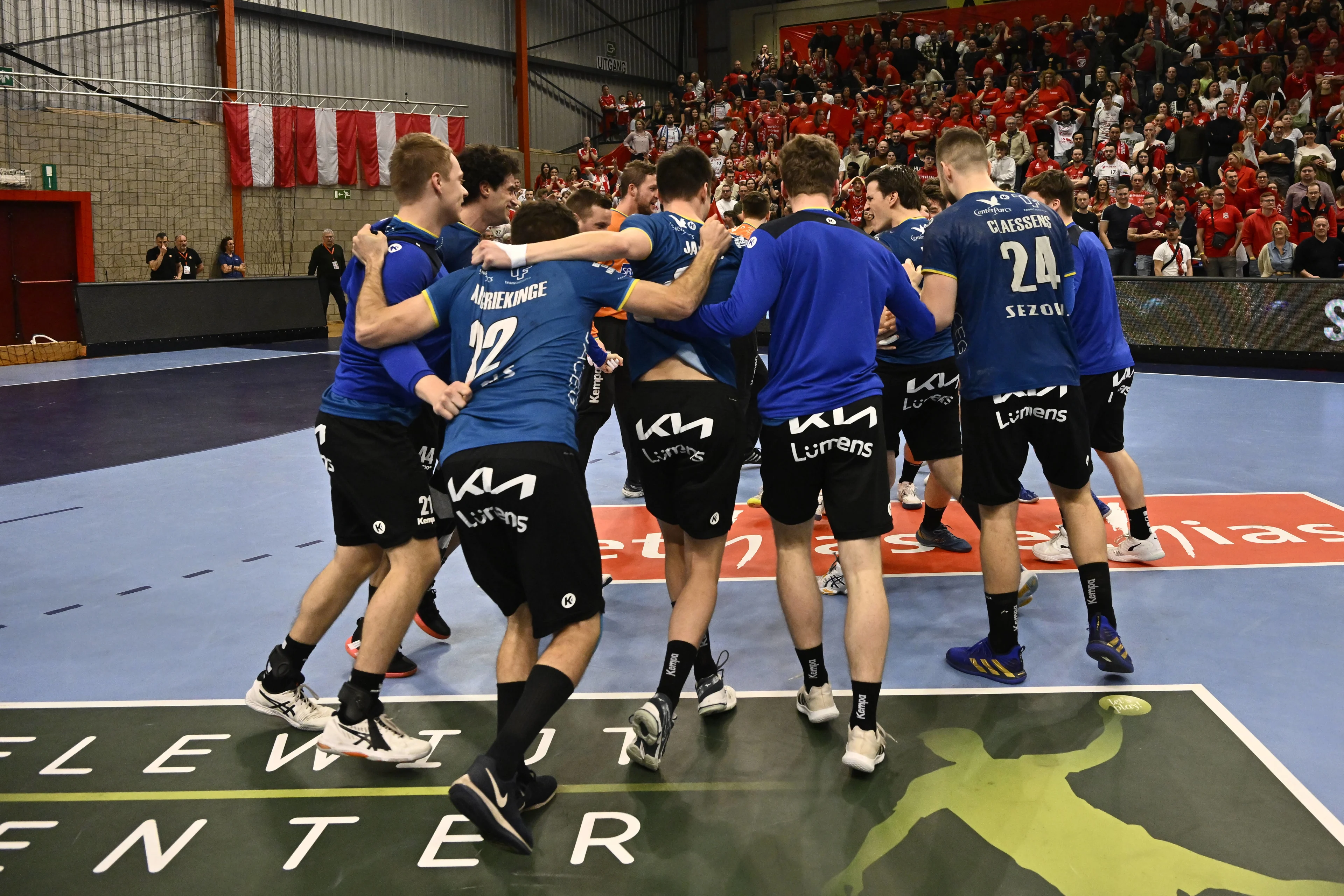 Bocholt's players celebrate after winning a game between Achilles Bocholt and Sporting Pelt, the men's final of the Belgian handball cup, Saturday 01 April 2023, in Hasselt. BELGA PHOTO JOHAN EYCKENS