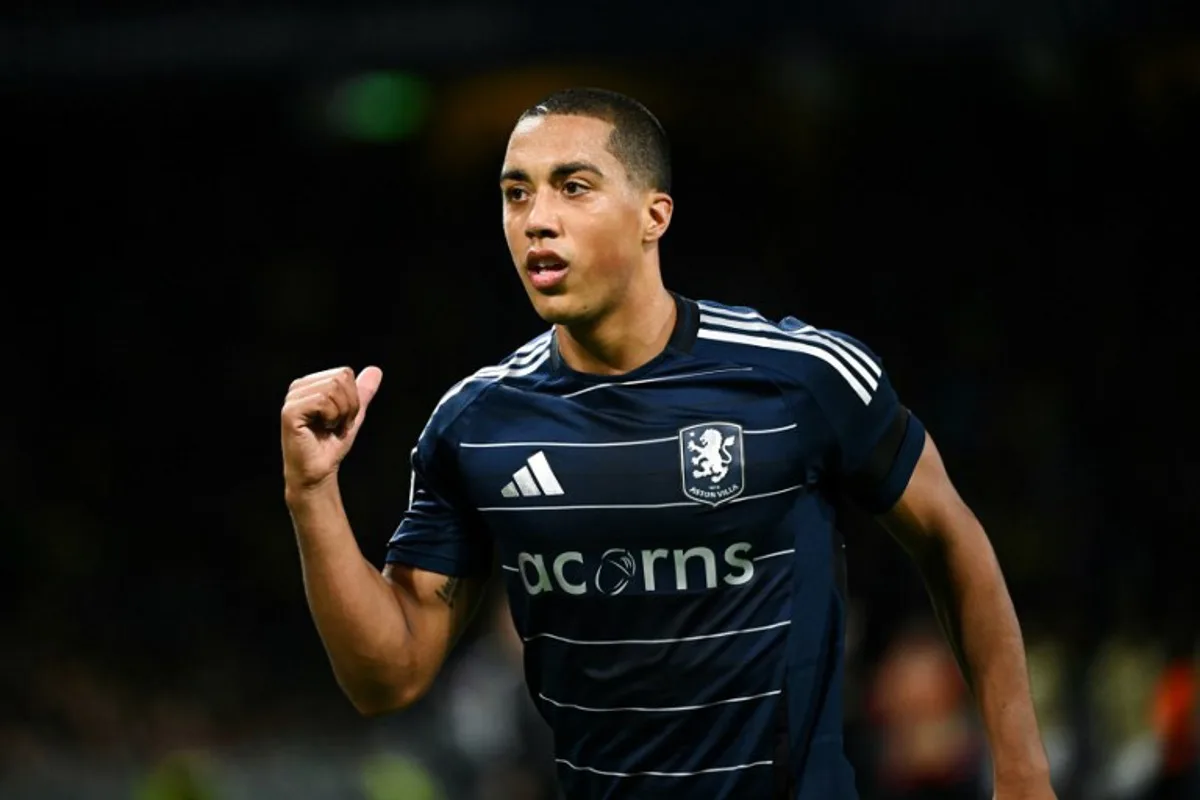 Aston Villa's Belgian midfielder #08 Youri Tielemans reacts during the UEFA Champions League 1st round day 1 football match between Young Boys and Aston Villa, at the Wankdorf Stadium in Bern, on September 17, 2024.  SEBASTIEN BOZON / AFP