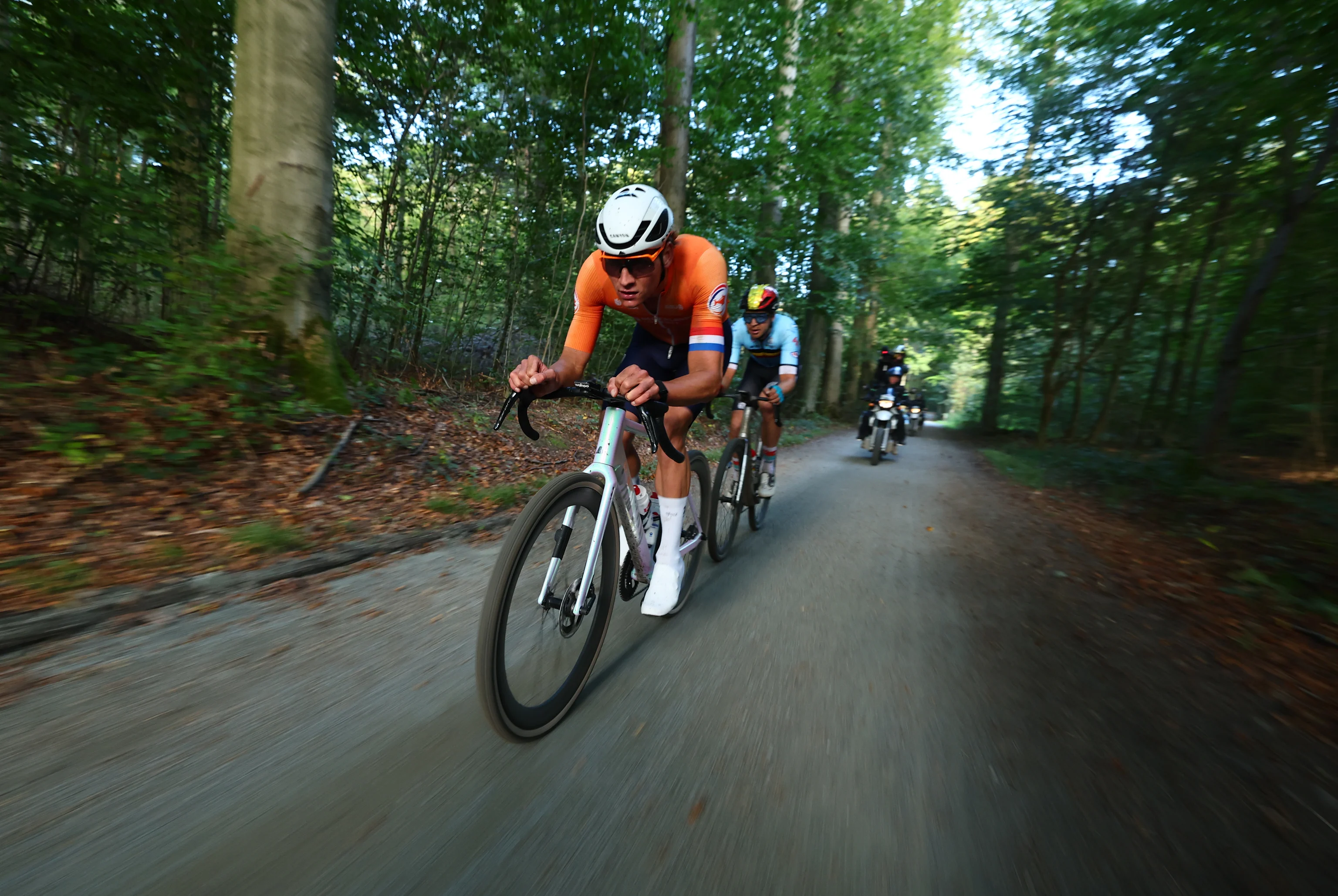 Dutch Mathieu Van Der Poel pictured in action at the men elite race at the UCI World Gravel Championships, Sunday 06 October 2024, in Leuven. BELGA PHOTO DAVID PINTENS