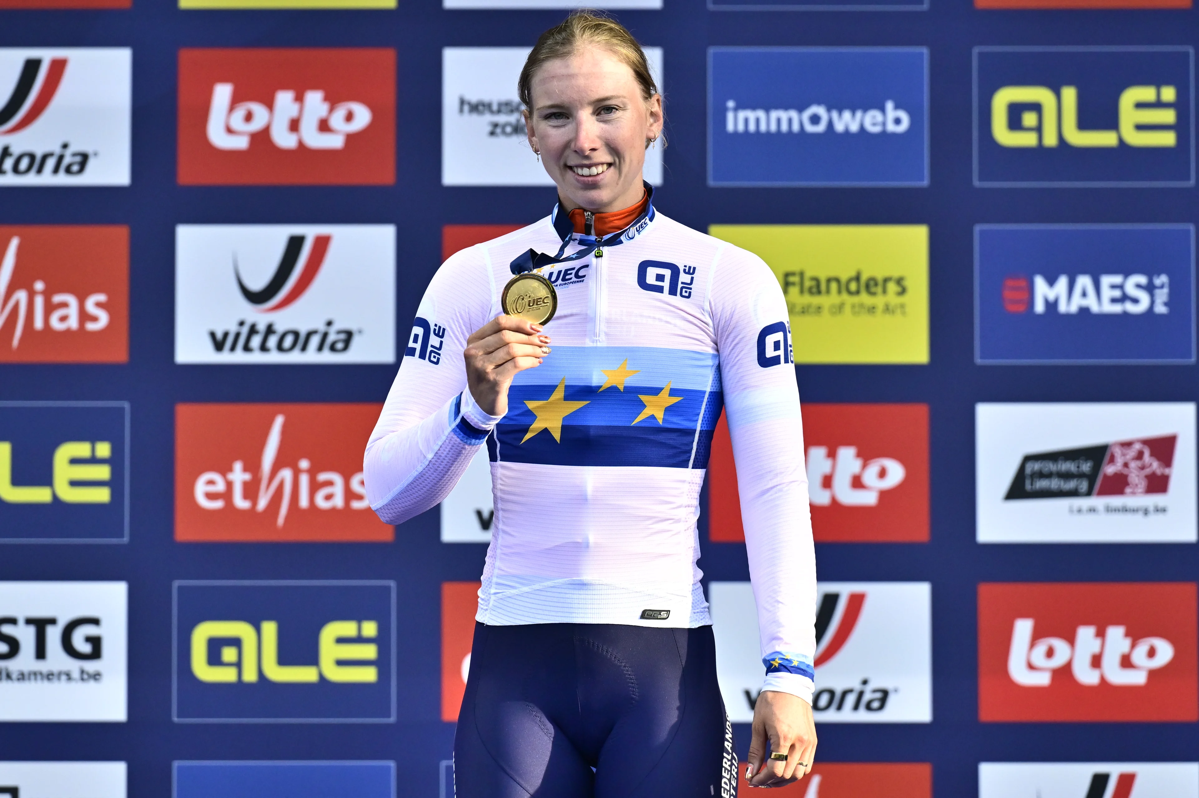 Dutch winner Lorena Wiebes pictured on the podium after the Women's Elite Road Race at the European Championship 2024, in Hasselt, Saturday 14 September 2024. The UEC Road European Championships 2024 will take place from 11 to 15 september in Limburg, Belgium. BELGA PHOTO DIRK WAEM