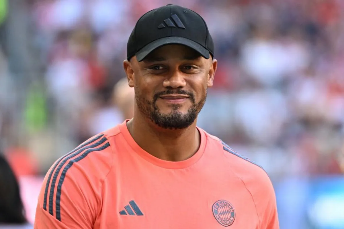 Bayern Munich's Belgian head coach Vincent Kompany is pictured ahead of the start of a friendly football match between FC Bayern Munich and Tottenham Hotspur in Munich, southern Germany, on August 7, 2025. LUKAS BARTH-TUTTAS / AFP