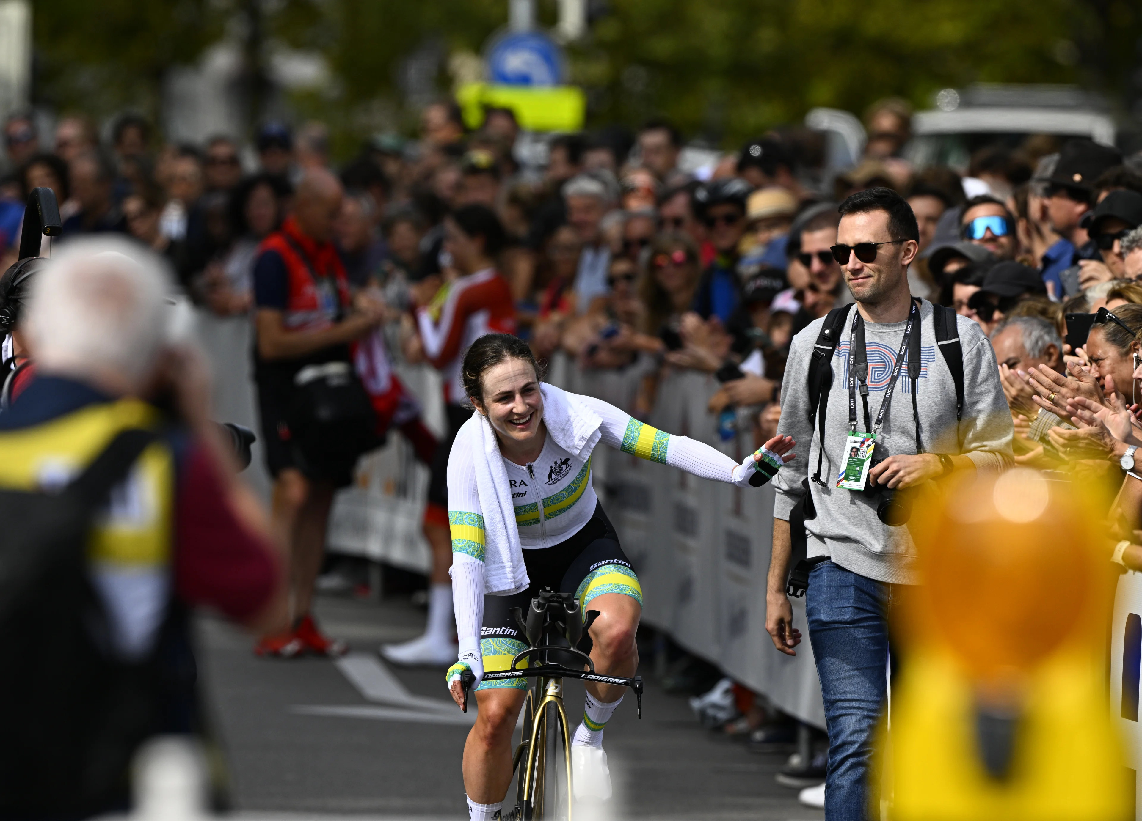 Australian Grace Brown celebrates after winning the women elite individual time trial race at the 2024 UCI Road and Para-Cycling Road World Championships, Sunday 22 September 2024, in Zurich, Switzerland. The Worlds are taking place from 21 to 29 September. BELGA PHOTO JASPER JACOBS