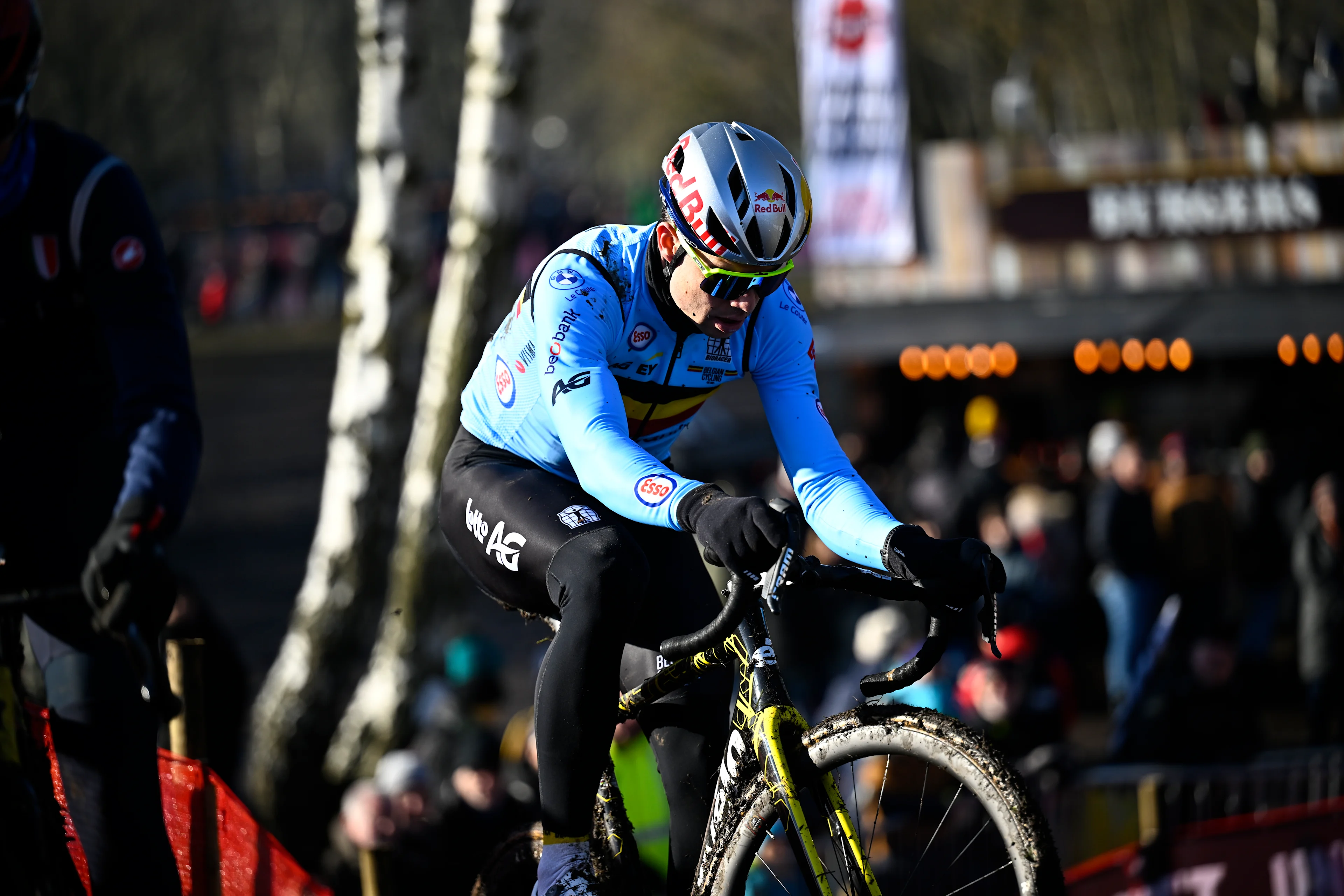 Belgian Wout van Aert pictured during a training session at the UCI Cyclocross World Championships, in Lievin, France, Saturday 01 February 2025. The world championships are taking place from 31 January until 02 February. BELGA PHOTO JASPER JACOBS