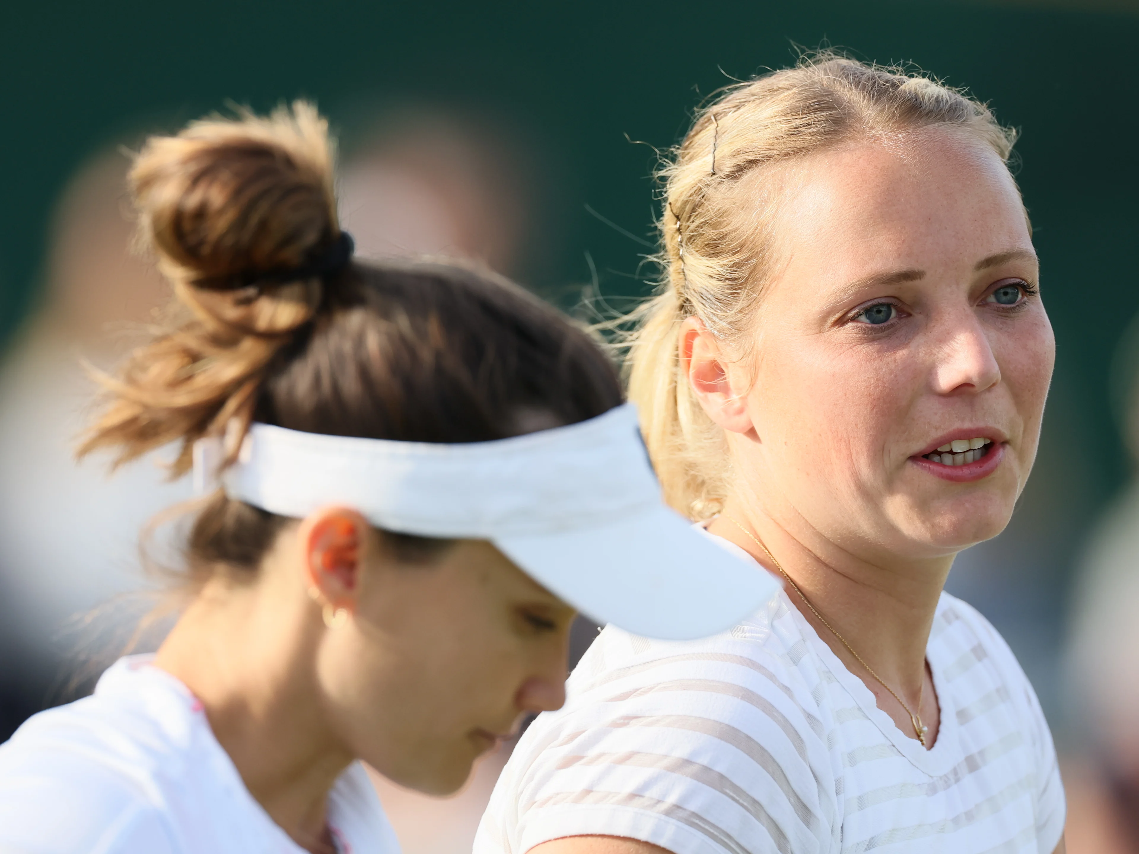 Belgian Kimberley Zimmermann pictured during a doubles tennis match with Czech pair Kolodziejova - Siskova versus US-Belgian pair Davis - Zimmermann, in round 1 of the women's doubles of the 2024 Wimbledon grand slam tournament at the All England Tennis Club, in south-west London, Britain, Thursday 04 July 2024. BELGA PHOTO BENOIT DOPPAGNE