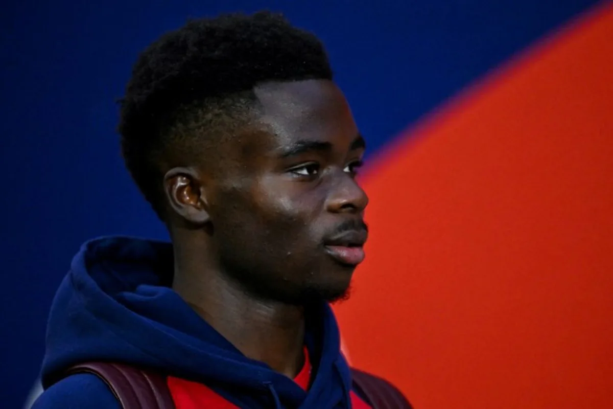 Arsenal's English midfielder #07 Bukayo Saka arrives for the English Premier League football match between Crystal Palace and Arsenal at Selhurst Park in south London on December 21, 2024.  Glyn KIRK / AFP