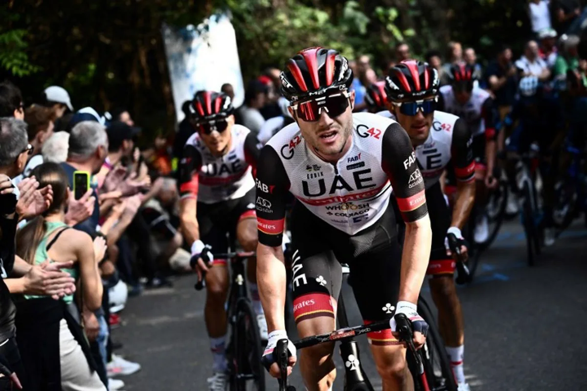 UAE Team Emirates' Swiss rider Marc Hirschi rides at the San Fermo della Battaglia during the 116th edition of the Giro di Lombardia (Tour of Lombardy), a 252,42 km cycling race from Bergamo to Como on October 8, 2022.  Marco BERTORELLO / POOL / AFP