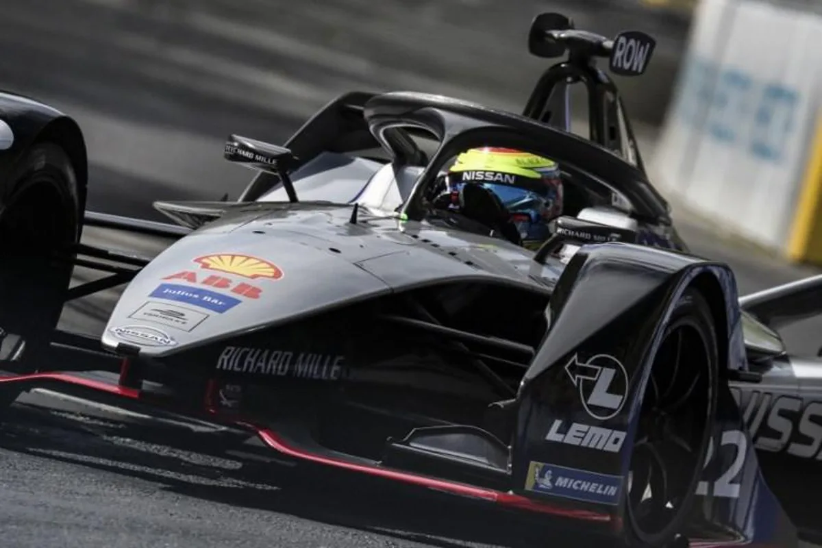 Nissan e.dams's british driver Oliver Rowland steers his car during the practice session of the Paris-Prix leg of the Formula E season 2018-2019 electric car championship in the French capital Paris on April 27, 2019. KENZO TRIBOUILLARD / AFP