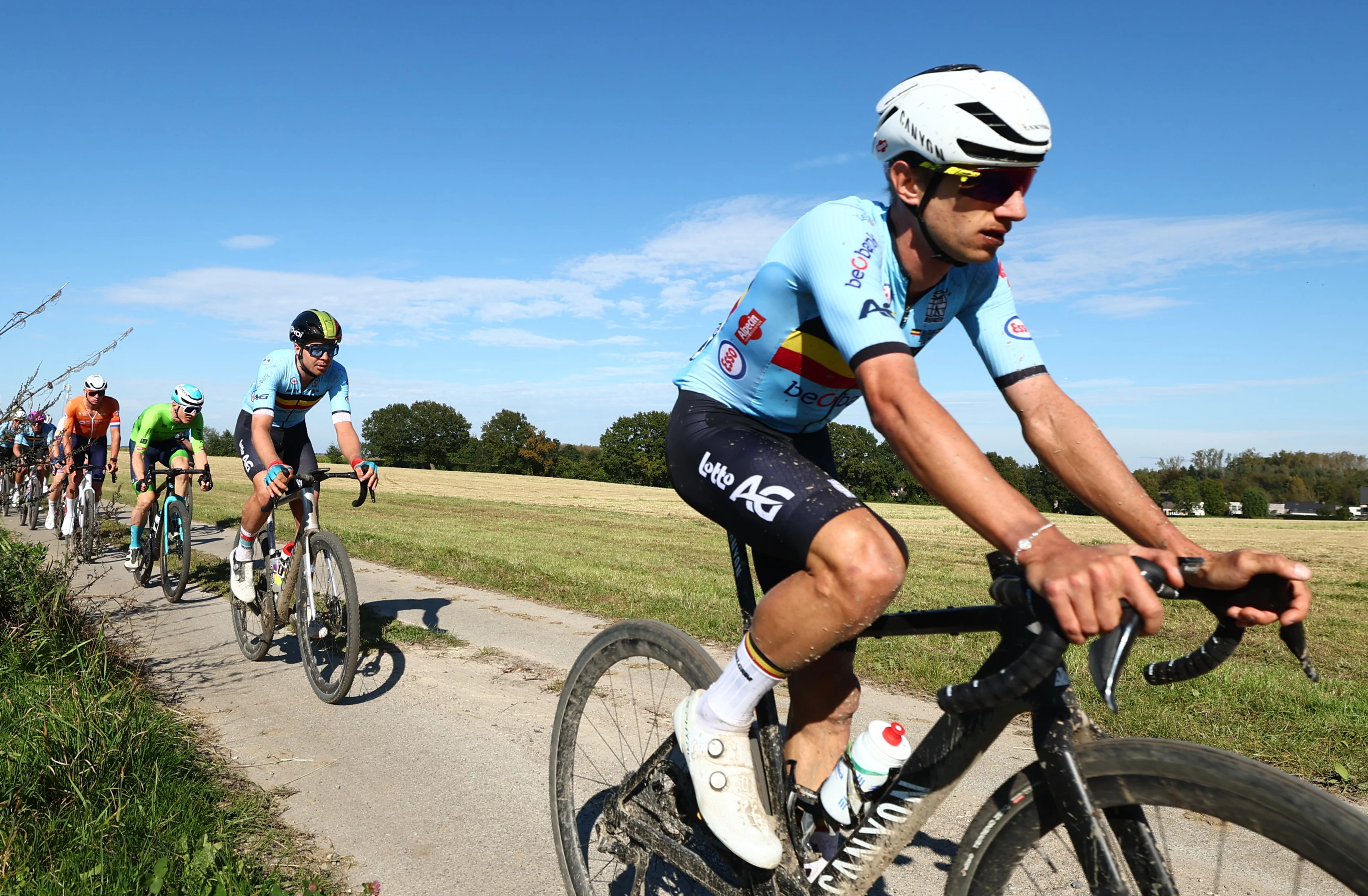 Belgian Florian Vermeersch and Belgian Quinten Hermans pictured in action during the men elite race at the UCI World Gravel Championships, Sunday 06 October 2024, in Leuven. BELGA PHOTO DAVID PINTENS