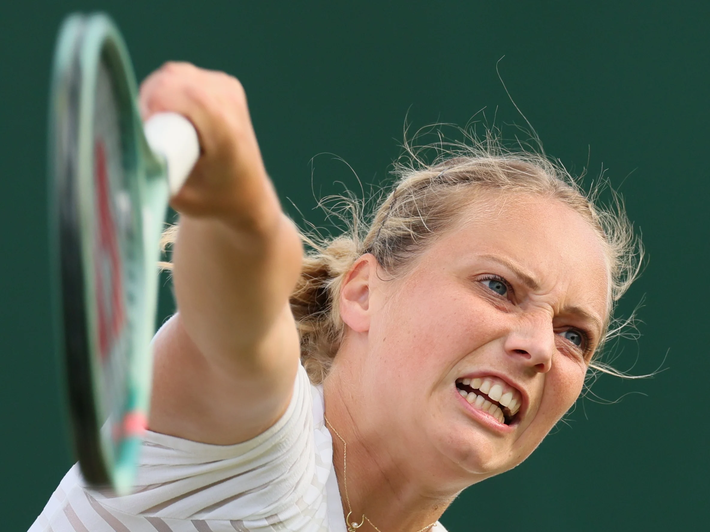 Belgian Kimberley Zimmermann pictured during a doubles tennis match with Czech pair Kolodziejova - Siskova versus US-Belgian pair Davis - Zimmermann, in round 1 of the women's doubles of the 2024 Wimbledon grand slam tournament at the All England Tennis Club, in south-west London, Britain, Thursday 04 July 2024. BELGA PHOTO BENOIT DOPPAGNE