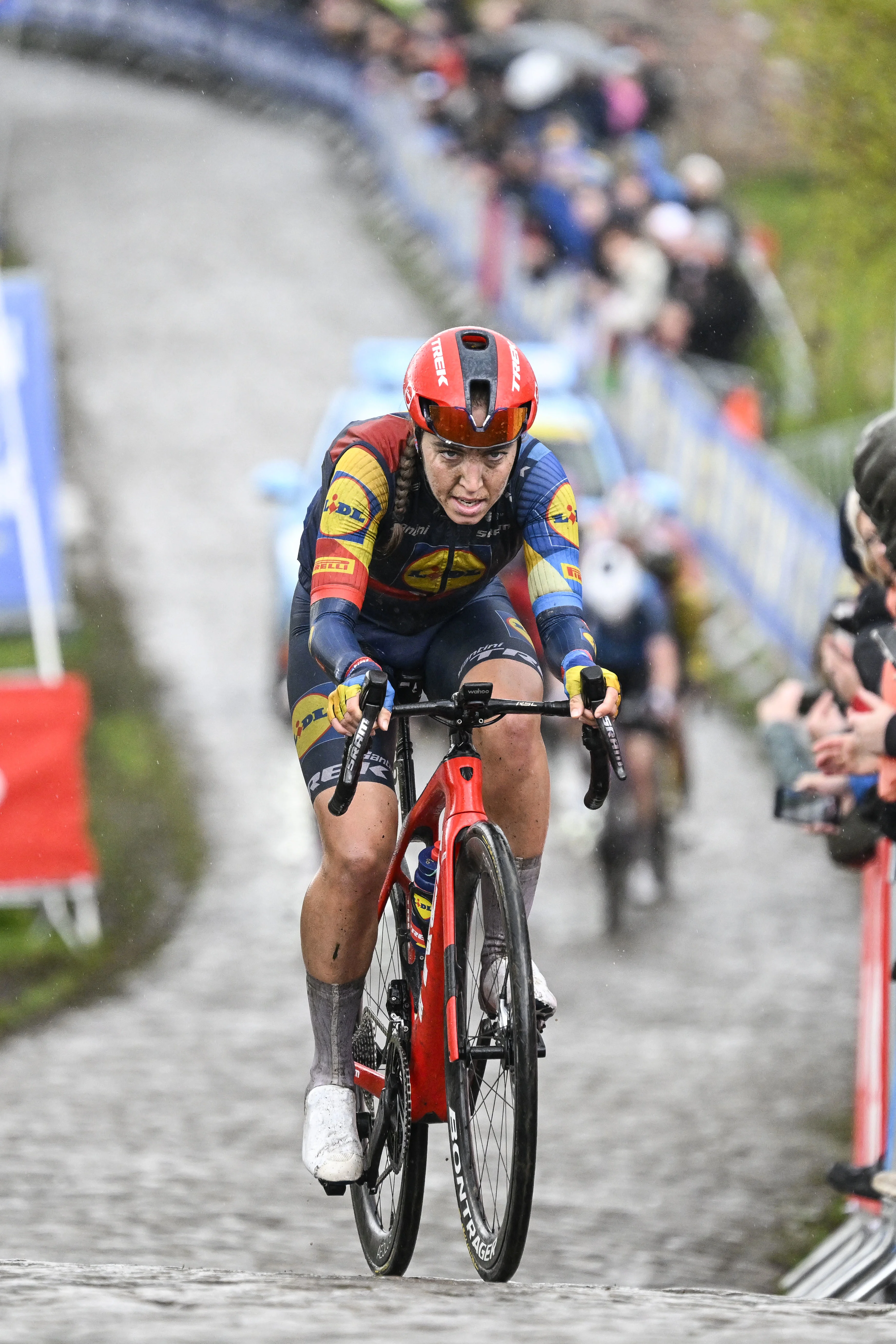 Dutch Shirin Van Anrooij of Lidl-Trek pictured at the Paterberg during the women's race of the 'Ronde van Vlaanderen/ Tour des Flandres/ Tour of Flanders' one day cycling event, 163km with start and finish in Oudenaarde, Sunday 31 March 2024. BELGA PHOTO TOM GOYVAERTS