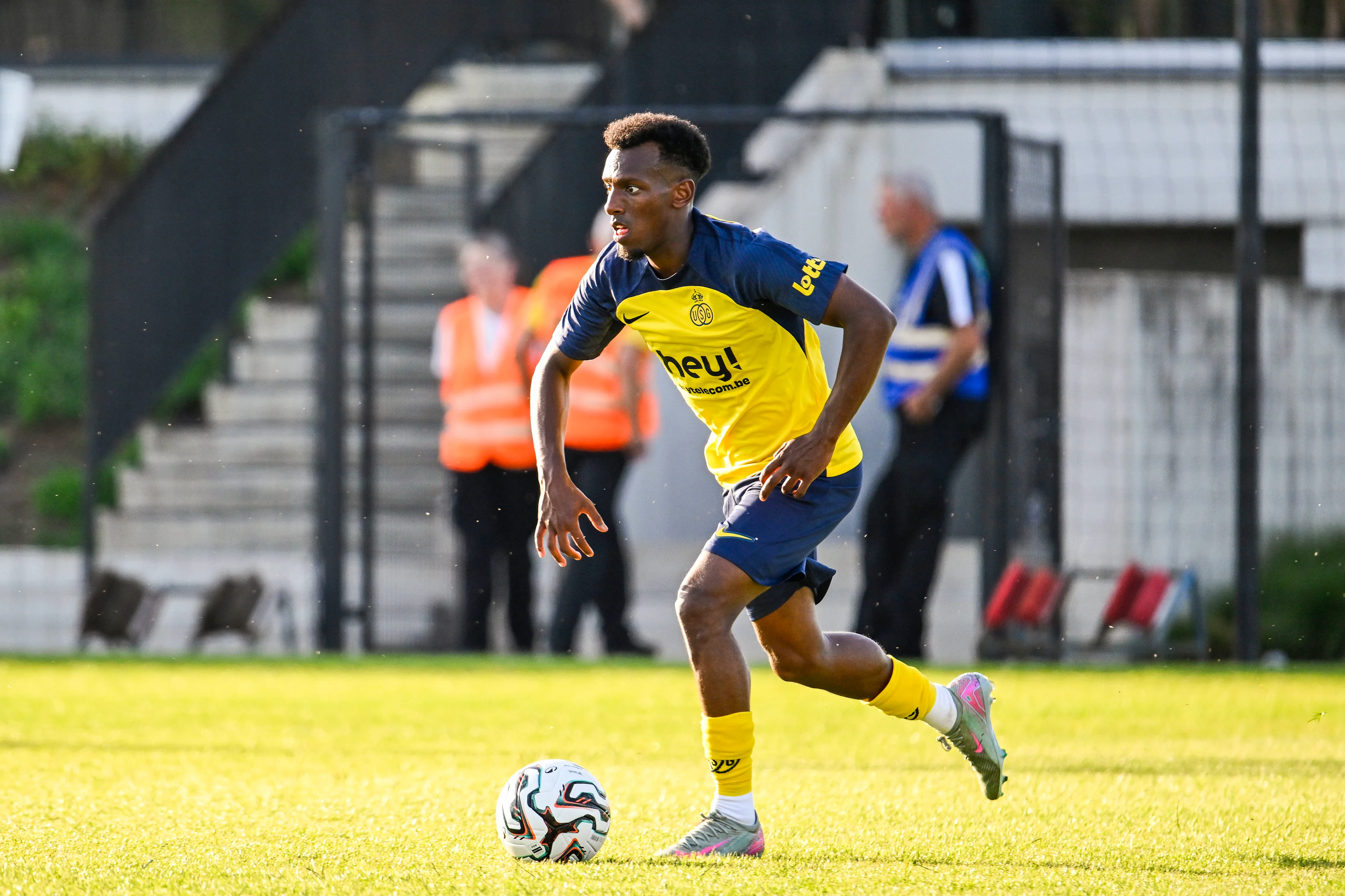 Union's Henok Teklab pictured in action during a friendly game between Union Saint-Gilloise and Union Rochefortoise, Tuesday 01 July 2025 in Nijlen, in preparation of the upcoming 2025-2026 season. BELGA PHOTO TOM GOYVAERTS