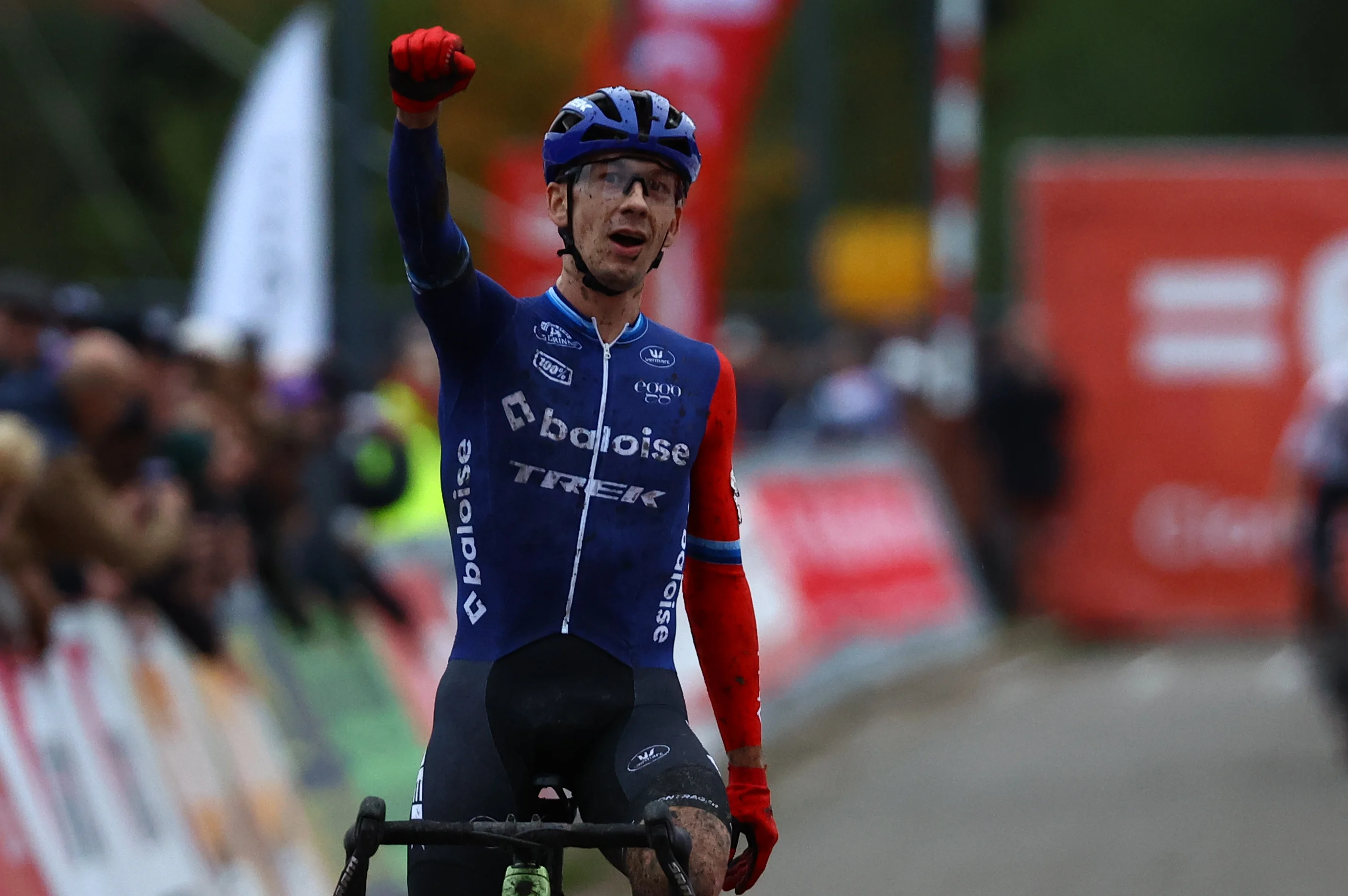 Dutch Lars Van Der Haar celebrates as he crosses the finish line to win the men elite race of the 'Exact Cross Beringen' cyclocross cycling event, Saturday 12 October 2024 in Beringen, race 1/7 of the Exact Cross competition. BELGA PHOTO DAVID PINTENS