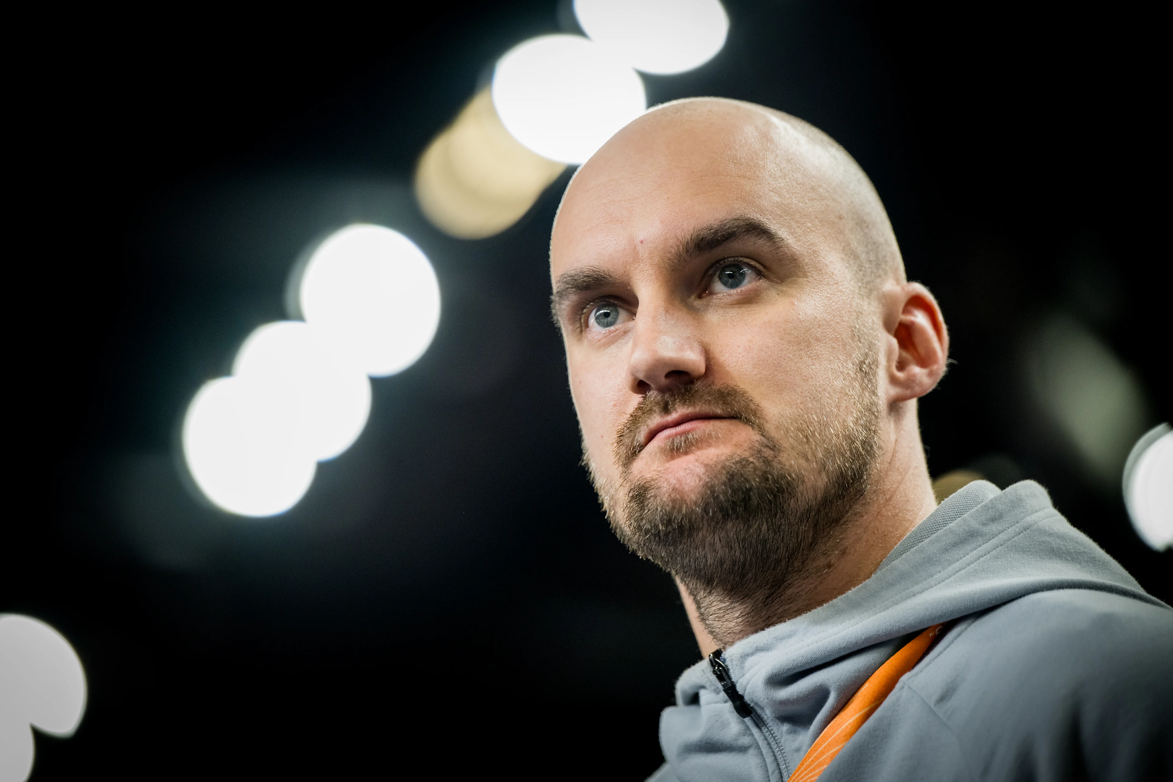 Team Belgium athletics coach Bram Peters is seen at a training session in preparation of the World Athletics Indoor Championship in Torun, Poland on Thursday 19 March 2026. The championships take place from 20 to 22 March. BELGA PHOTO JASPER JACOBS