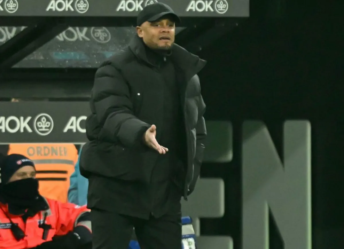 Bayern Munich's Belgian head coach Vincent Kompany reacts during the German first division Bundesliga football match between Borussia Moenchengladbach and Bayern Munich in Moenchengladbach on January 11, 2025.  INA FASSBENDER / AFP