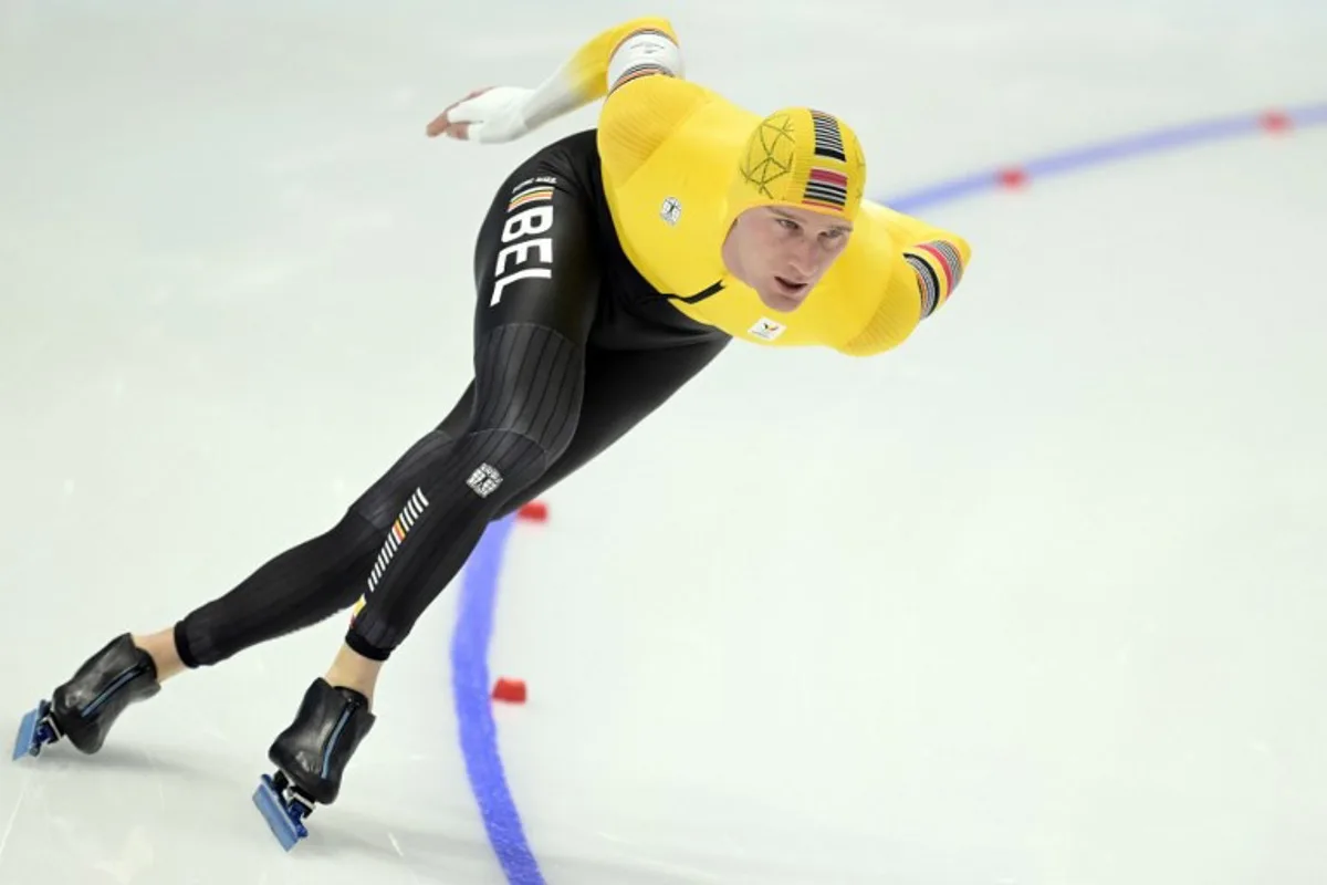 Belgium's Mathias Voste competes in the men's speed skating 1500m event during the Beijing 2022 Winter Olympic Games at the National Speed Skating Oval in Beijing on February 8, 2022.  SEBASTIEN BOZON / AFP