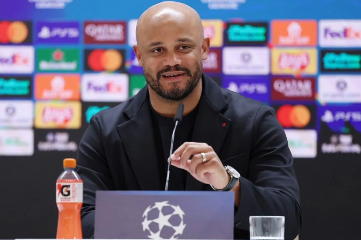 Bayern Munich's Belgian coach Vincent Kompany gives a press conference on the eve of the UEFA Champions League quarter final first leg football match against Real Madrid CF, at Santiago Bernabeu Stadium in Madrid, on April 6, 2026.  Thomas COEX / AFP