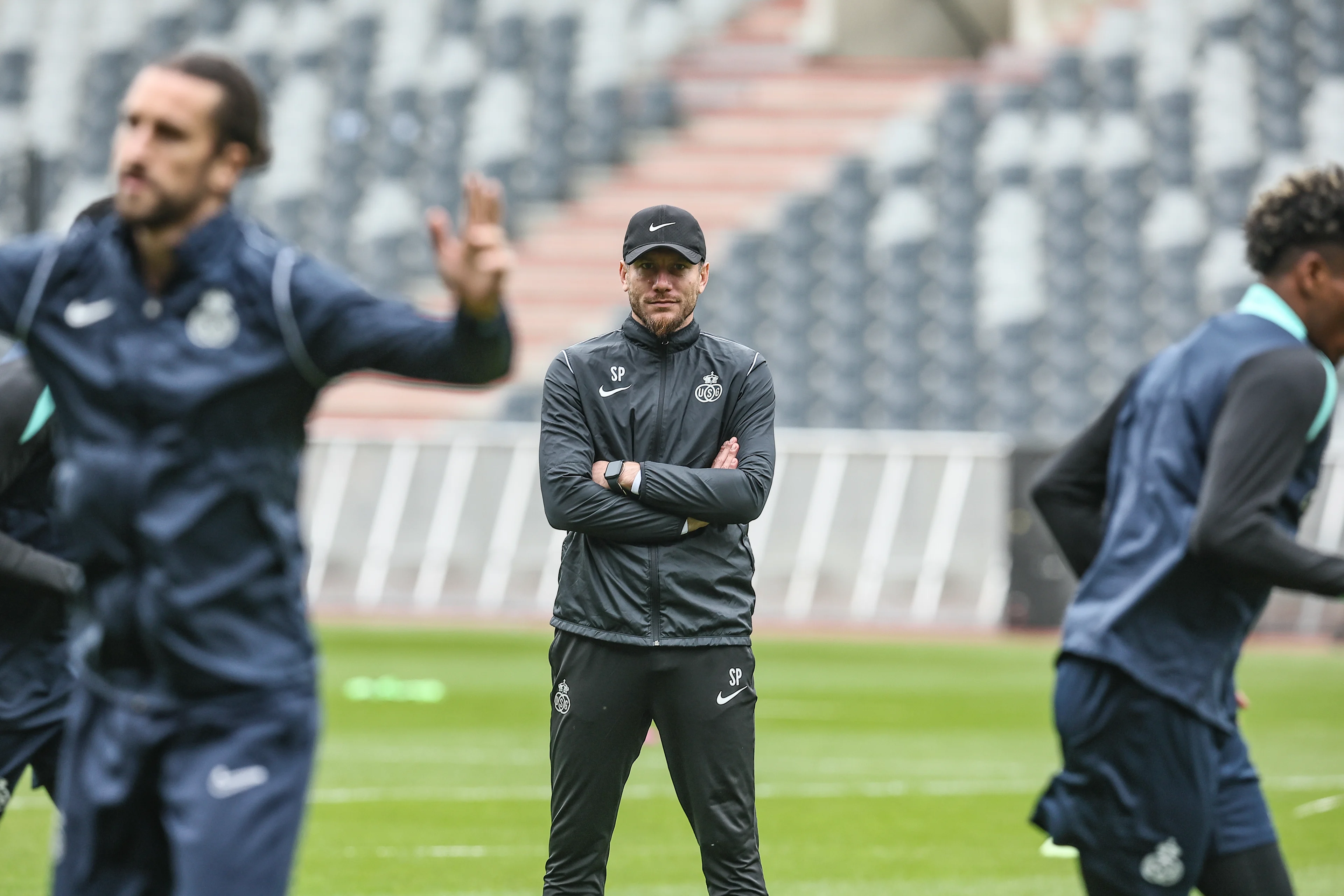 Union's head coach Sebastien Pocognoli pictured during a training session of Belgian soccer team Royale Union Saint-Gilloise in Brussels, on Wednesday 06 November 2024. The team prepares for tomorrow's match against Italian team AS Roma, in the fourth day (out of 8) of the League phase of the UEFA Europa League tournament. BELGA PHOTO BRUNO FAHY