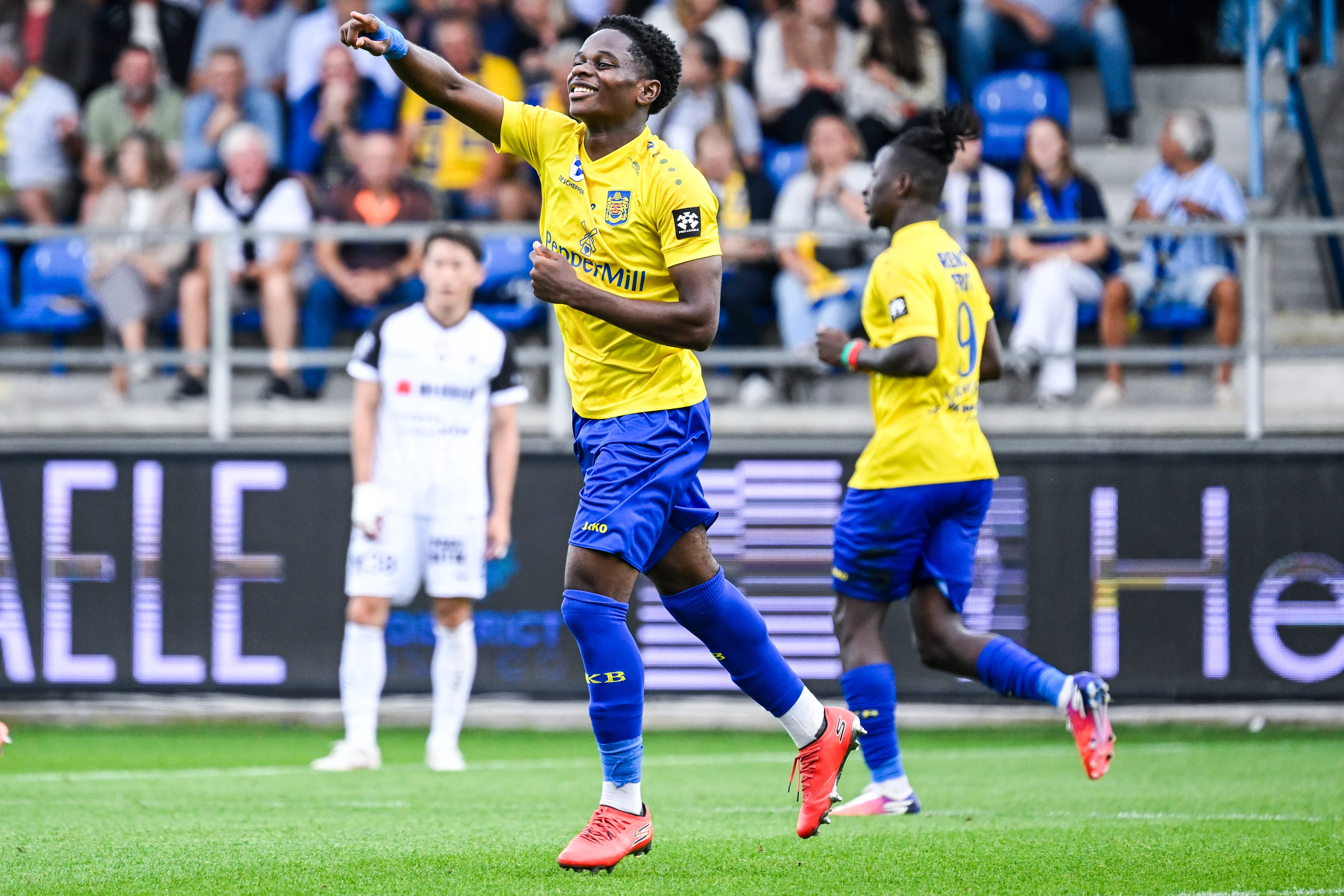 Beveren's Chris-Emmanuel Lokesa celebrates after scoring during a soccer match between SK Beveren and Sint-Truidense VV, Saturday 12 September 2026 in Beveren, on day 6 of the 2026-2027 'Jupiler Pro League' first division of the Belgian championship. BELGA PHOTO TOM GOYVAERTS