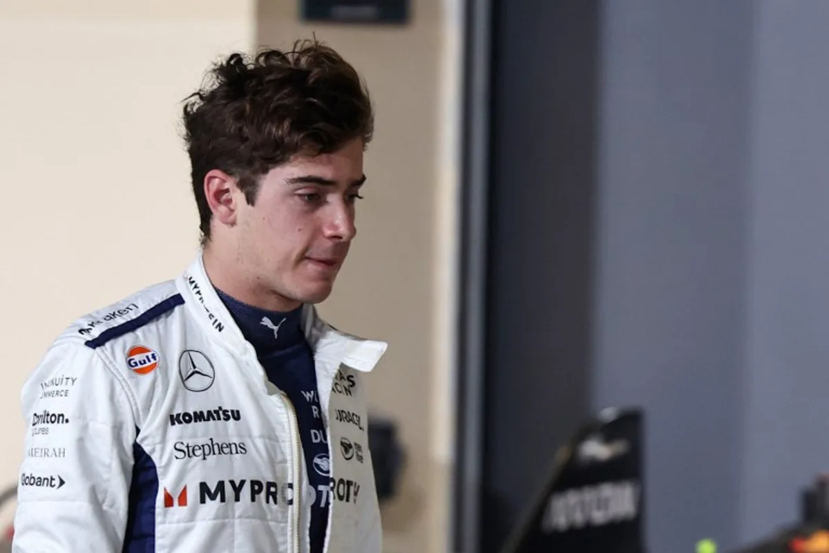 Williams' Argentinian driver Franco Colapinto walks back to his garage during the qualifying session ahead of the Abu Dhabi Formula One Grand Prix at the Yas Marina Circuit in Abu Dhabi on December 7, 2024.  HAMAD I MOHAMMED / POOL / AFP